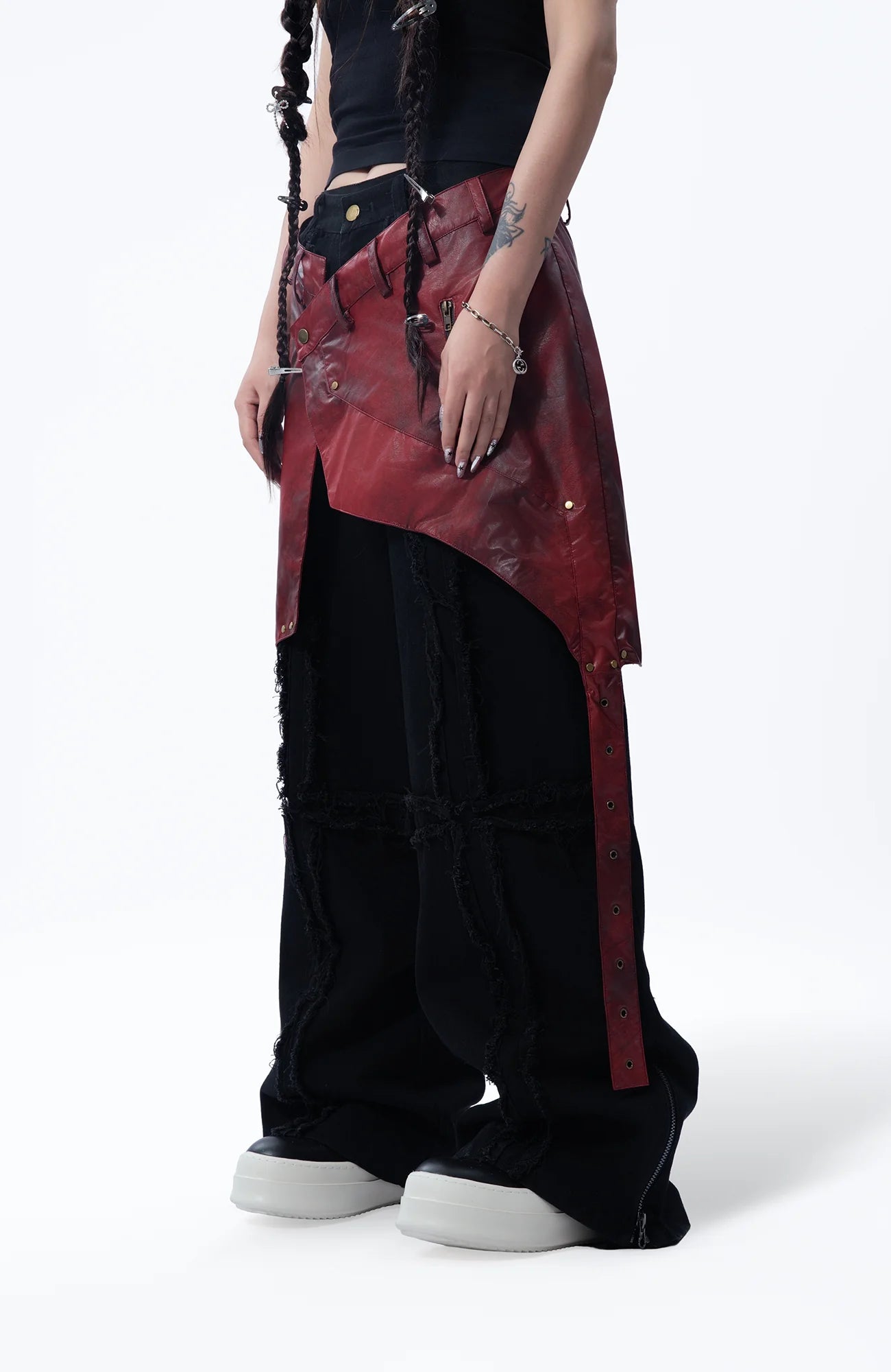 MOGONGSHE Detachable PU Drape  Frayed Cross Jeans