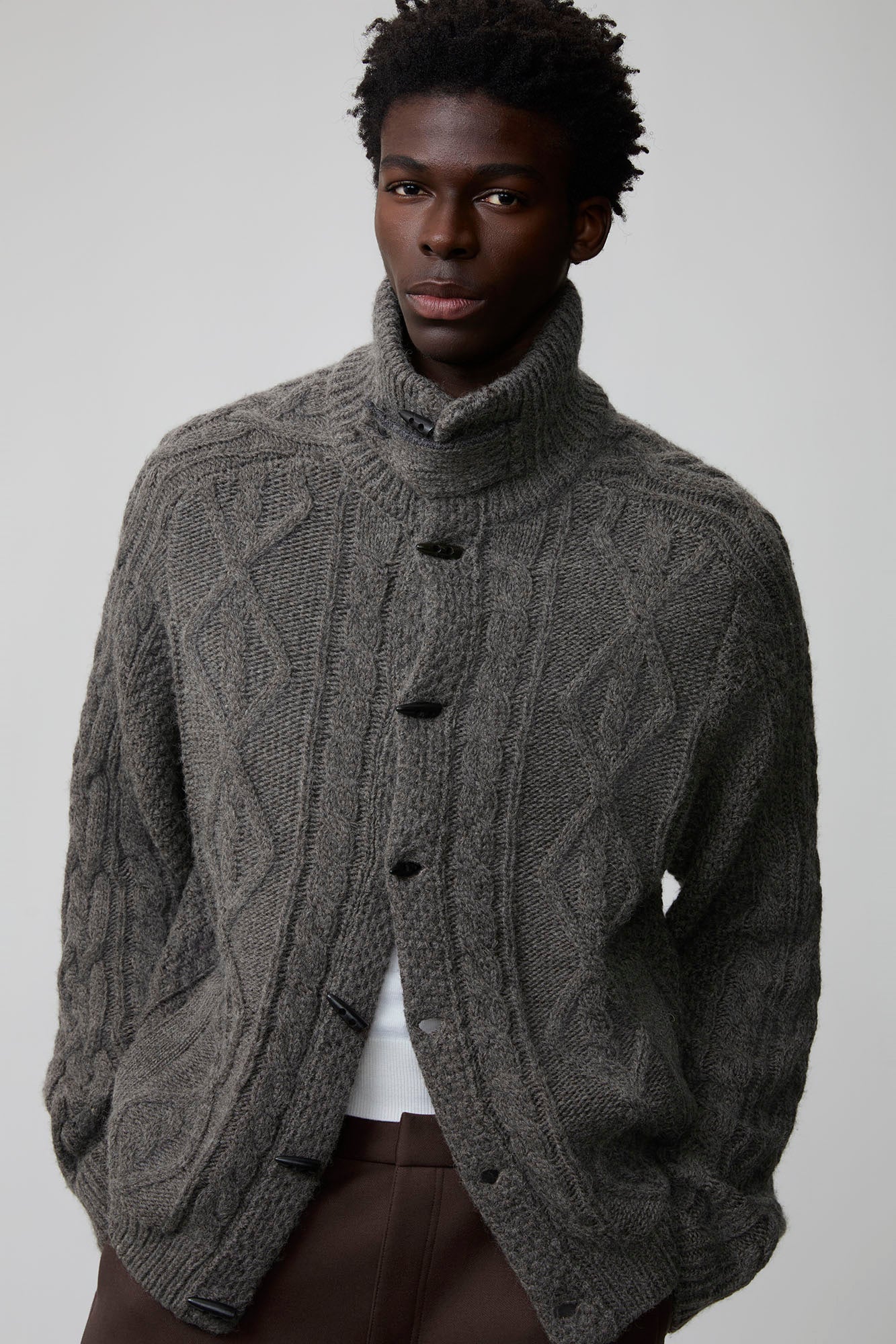 OPICLOTH Cable-Knit Wool-Blend Cardigan