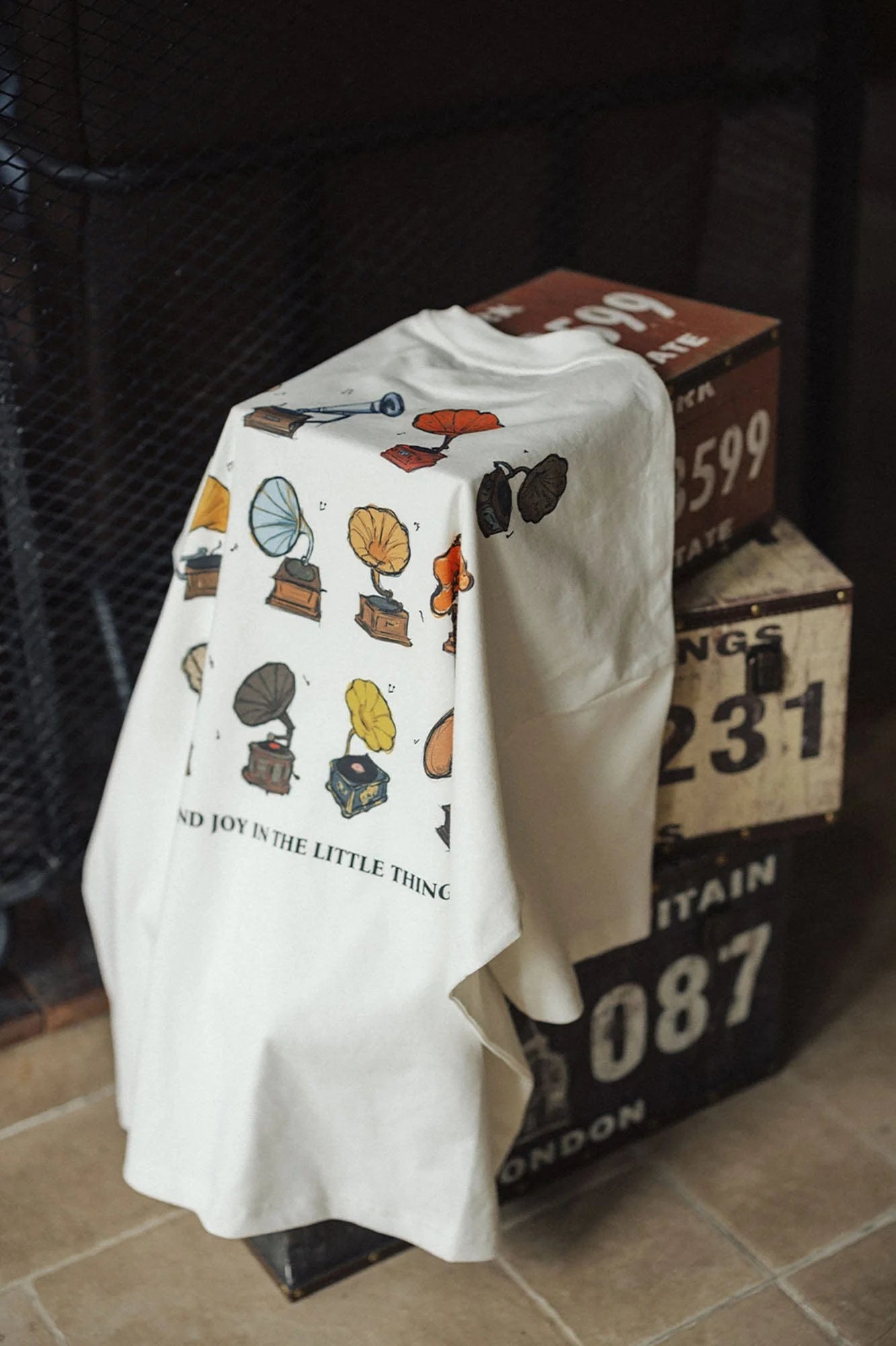 BANANA CLUB Gramophone Graphic Sorona Oversized T-Shirt