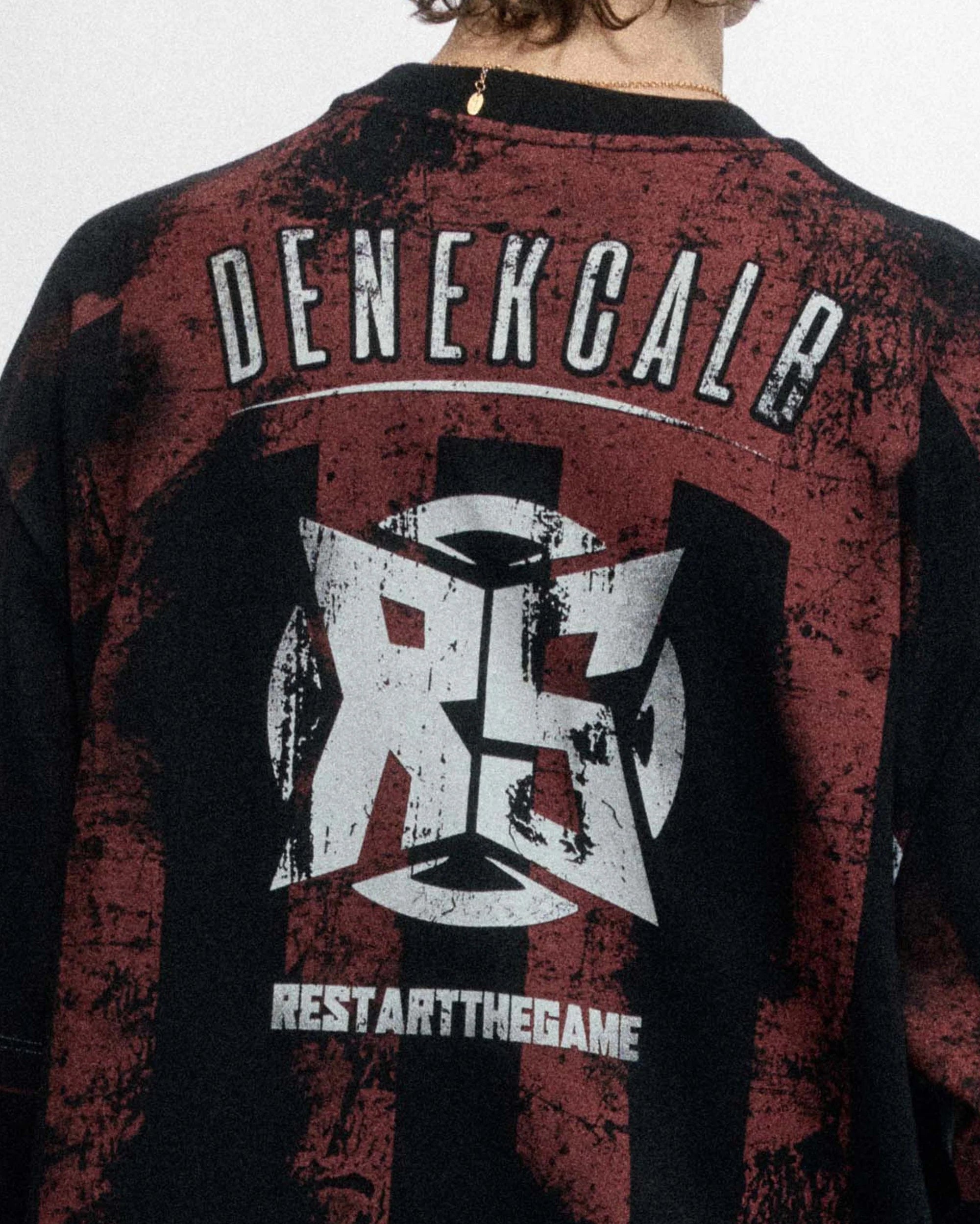 OVDY Retro Distressed Long-Sleeve Jersey