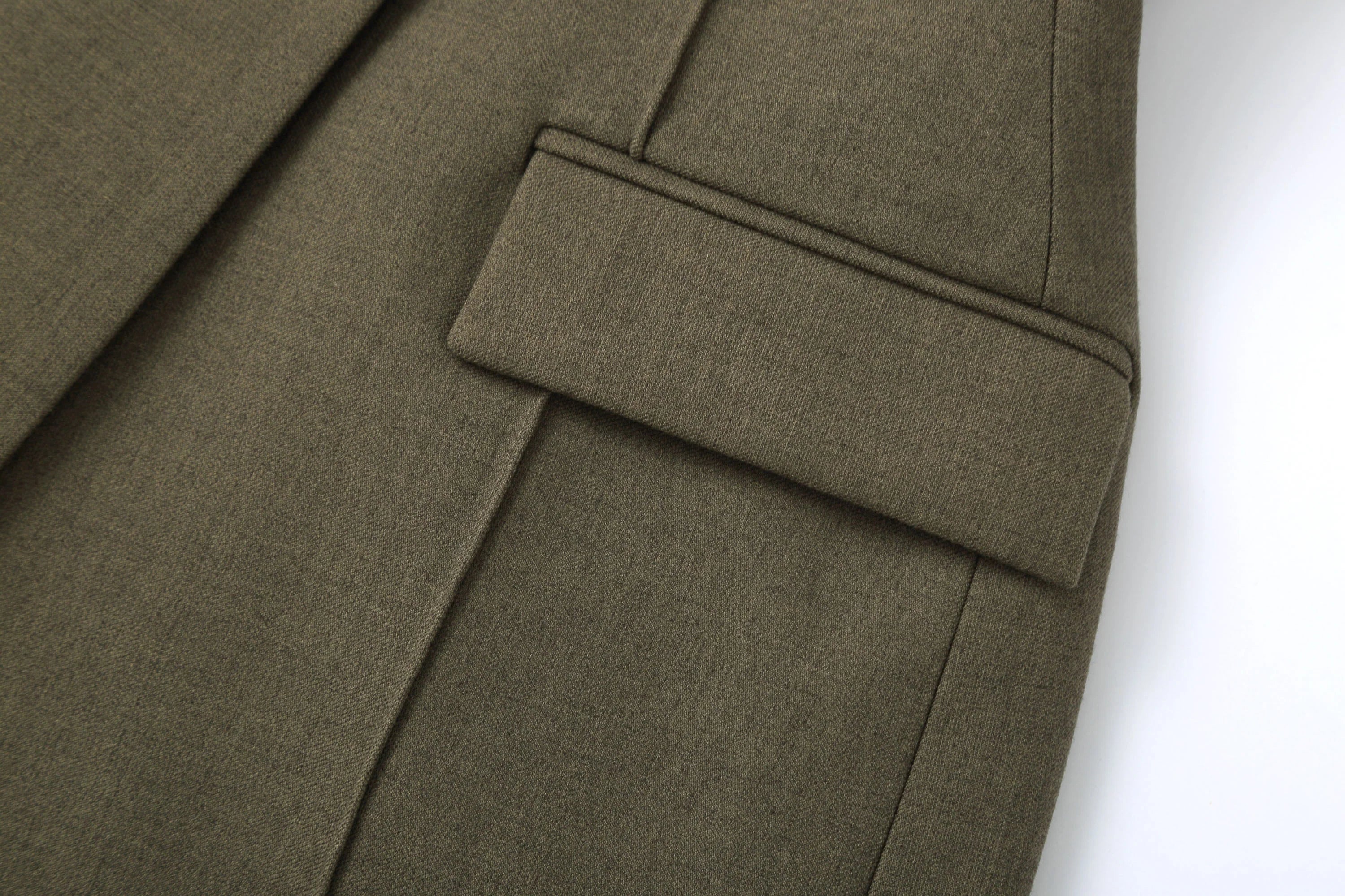 CLP Cinched-Waist Padded Shoulder Blazer Brown