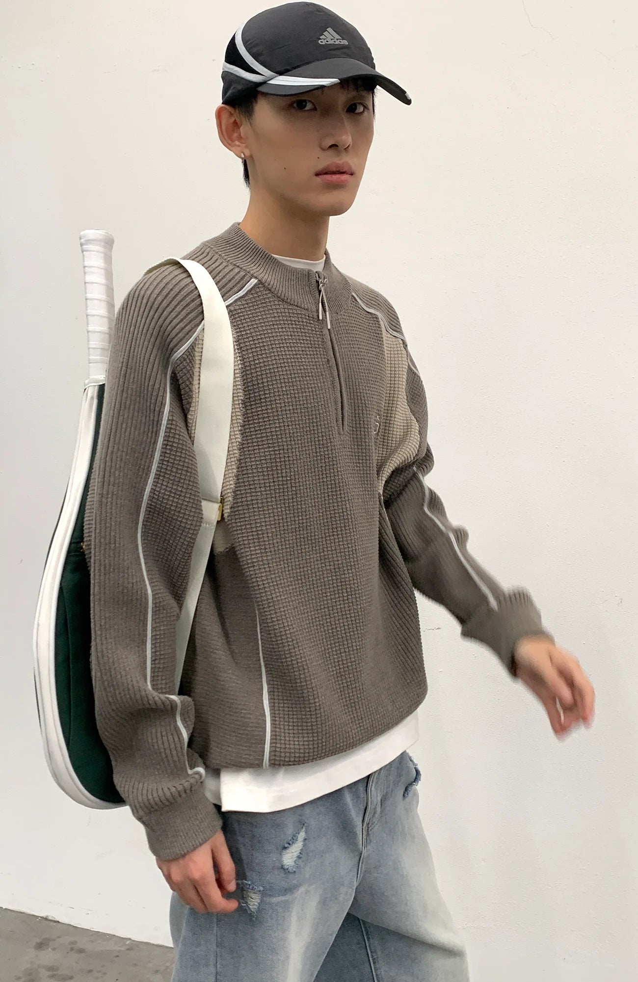ROARINGWILD A ARCH Contrast Panel Raglan Half-Zip Sweater