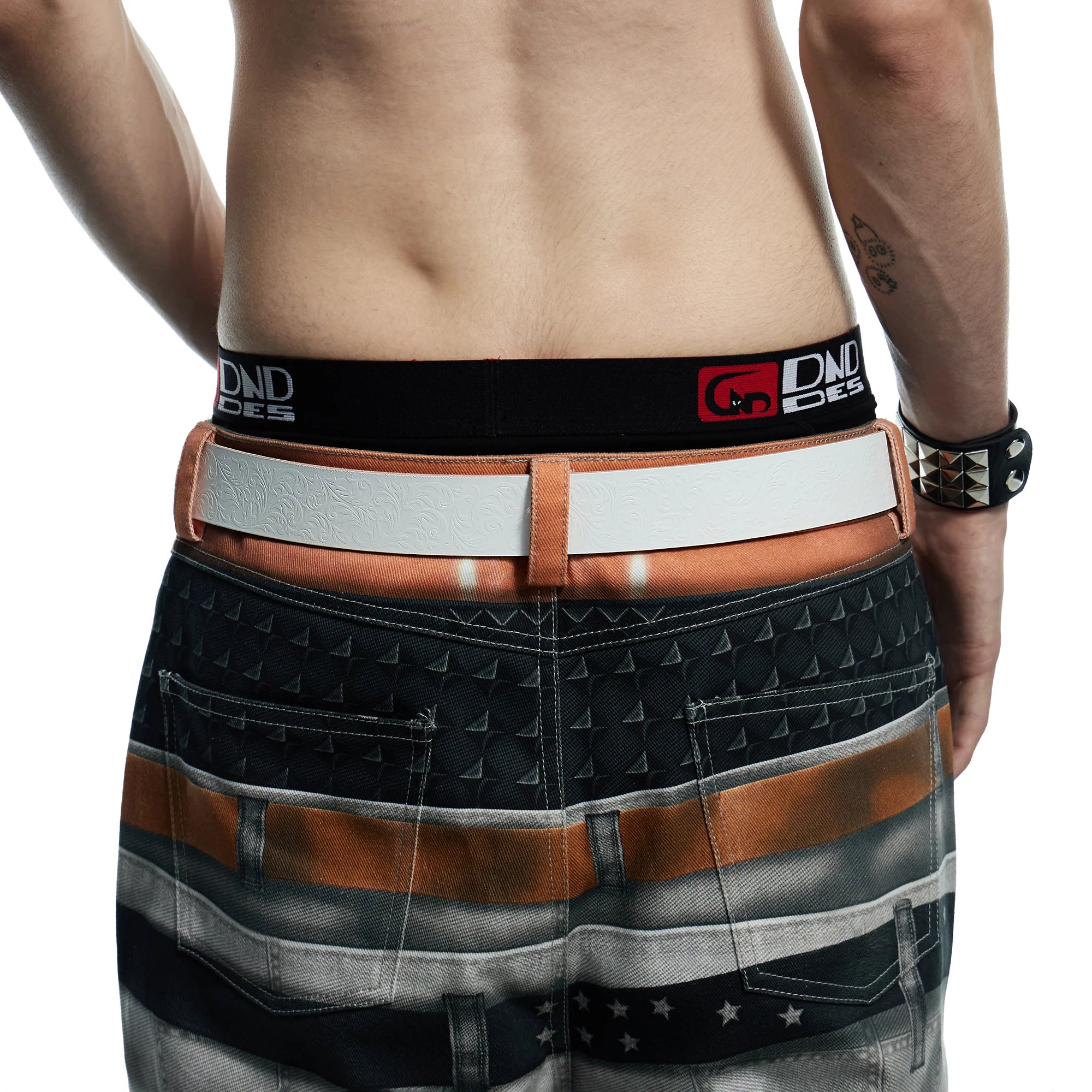 DND4DES Filigree Buckle Cowhide Leather Belt White