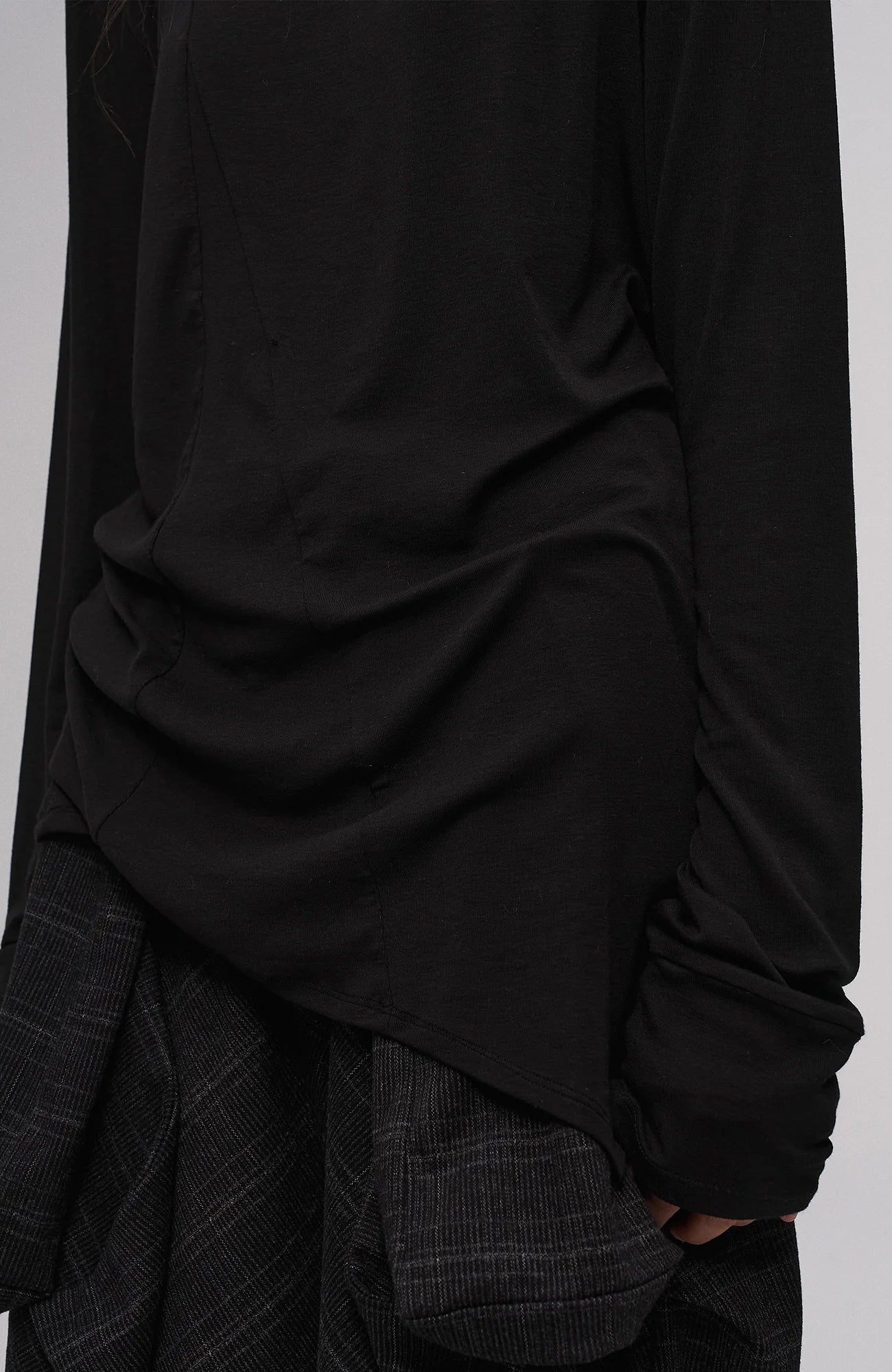 ILNya Nieternite Nifutur Deconstructed Plaid Drop-Crotch Pants