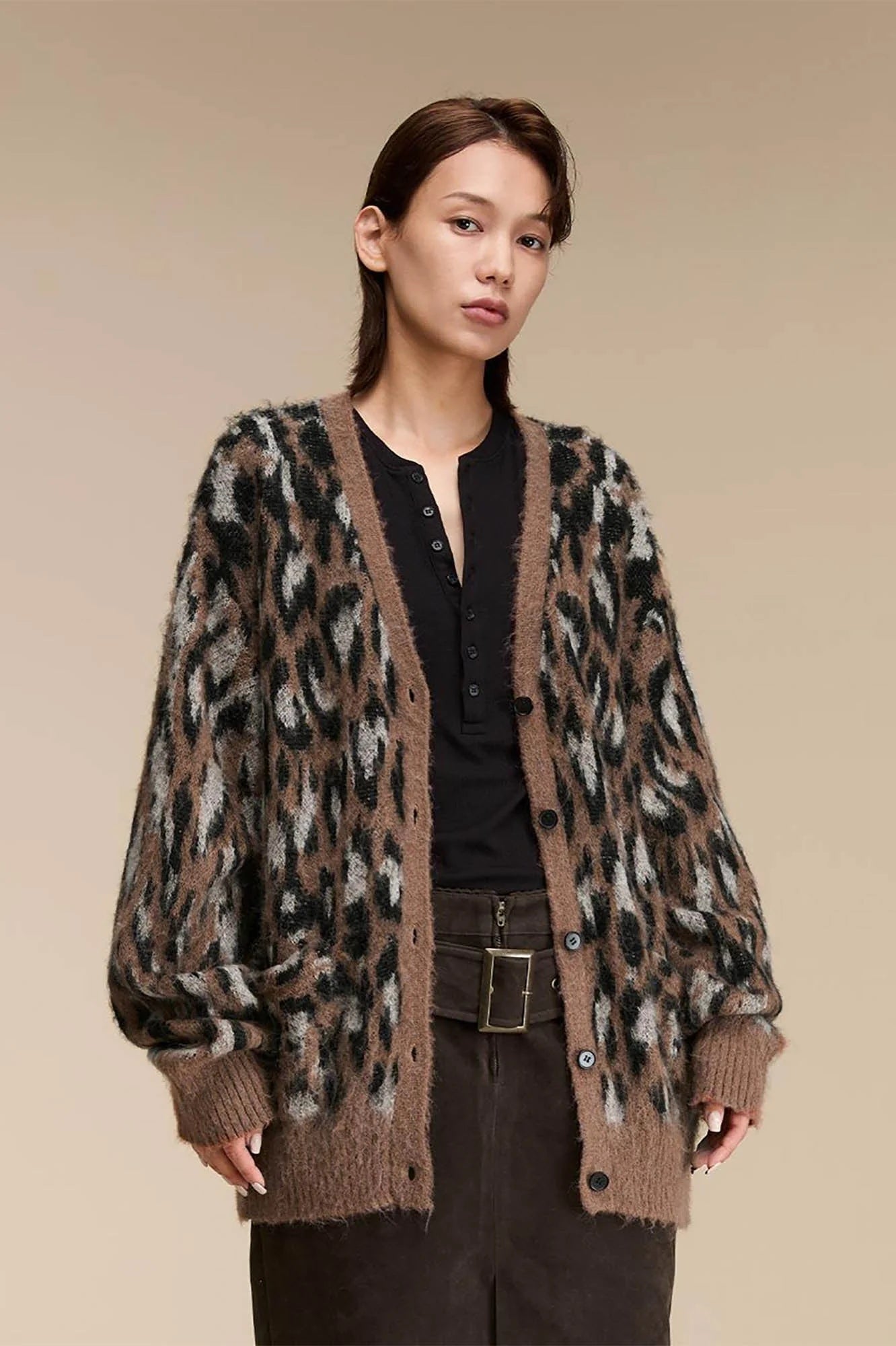 OPICLOTH Leopard Mohair V-Neck Cardigan