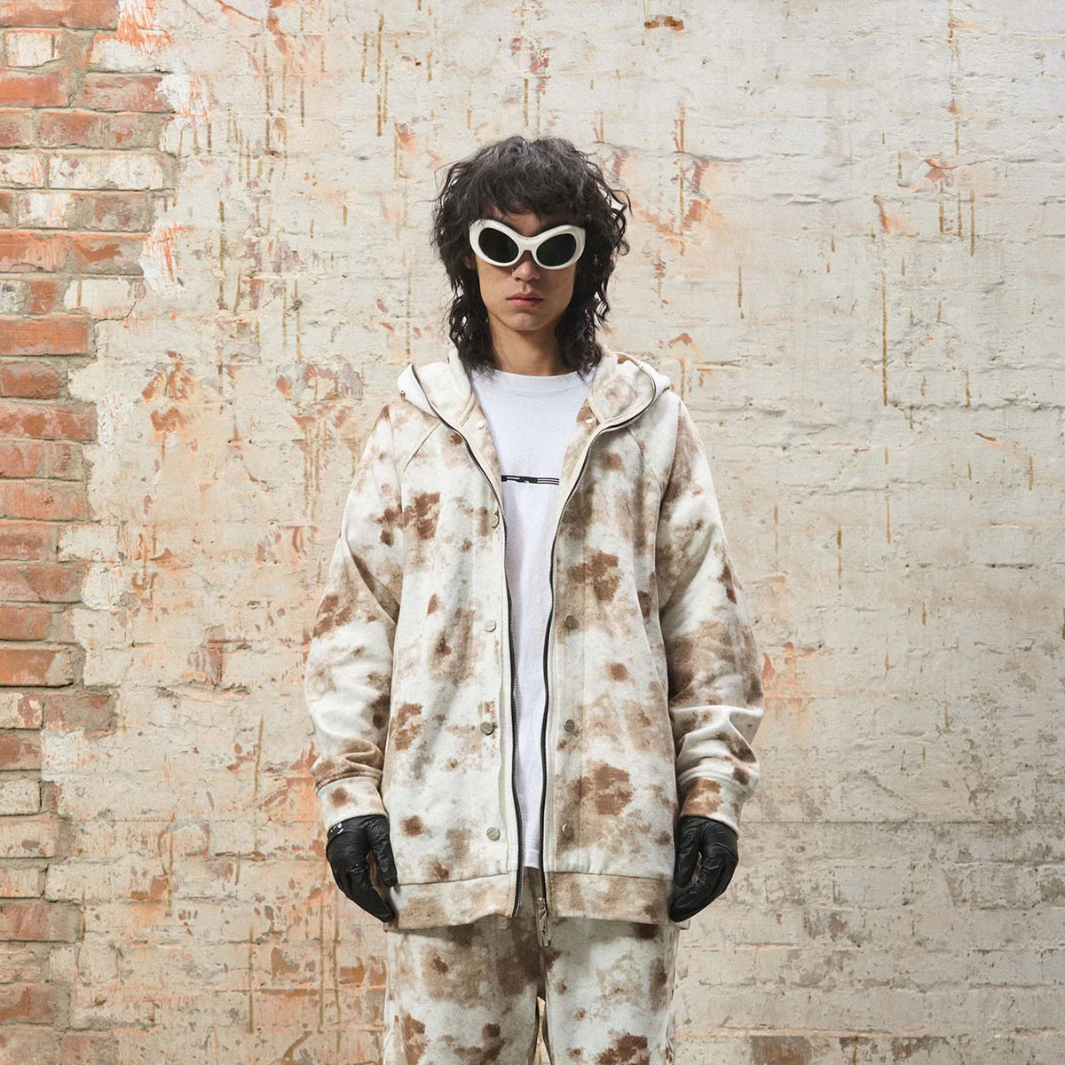 RELABEL Washed Cement-Dyed Double-Hat Zip-Up Hoodie