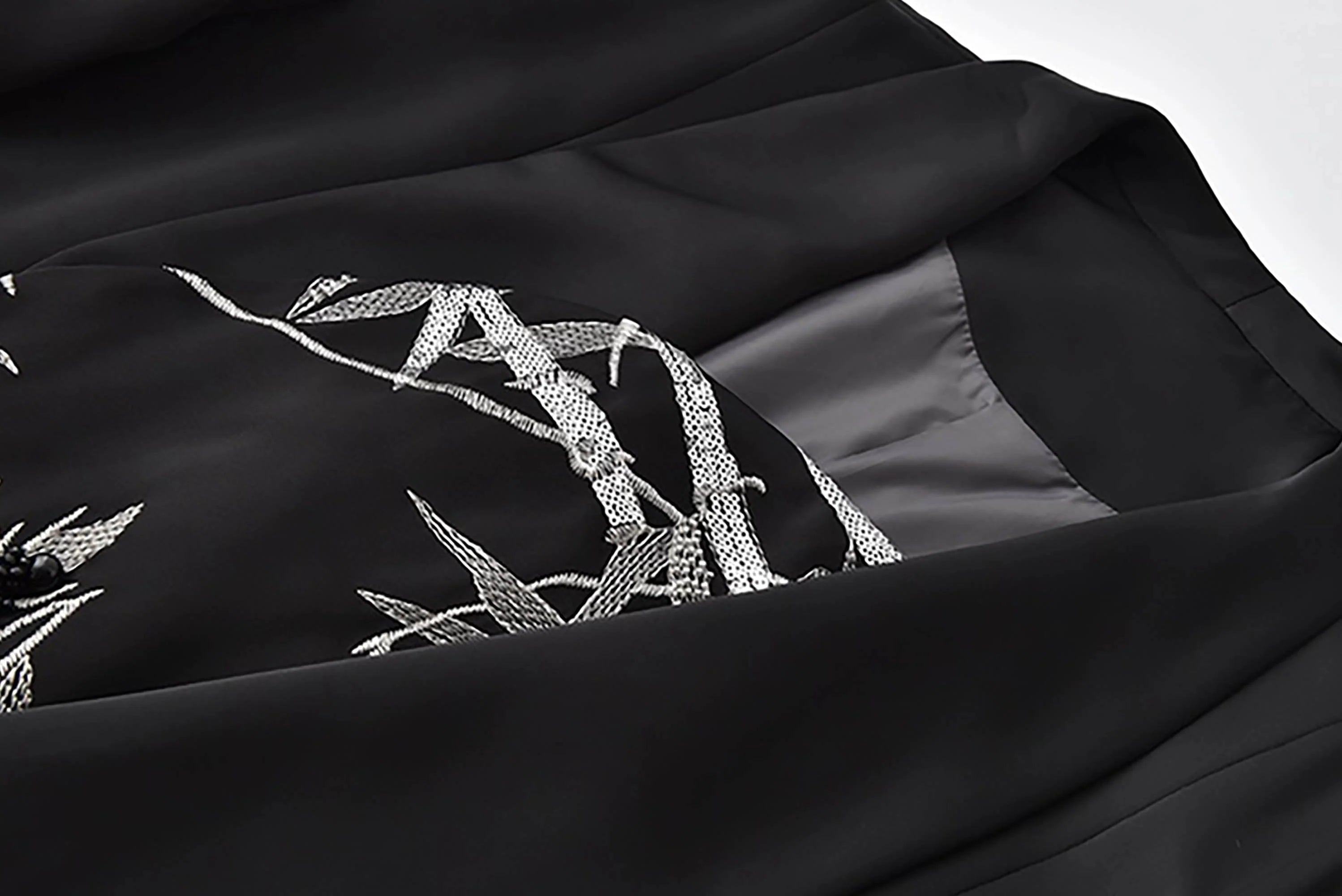 JIECHI Silver Bamboo Embroidery Asymmetrical Placket Blazer