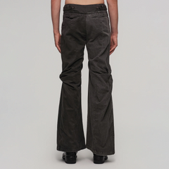 ILNya Nieternite Nifutur Contrast-Spliced Twist-Knee Flared Trousers