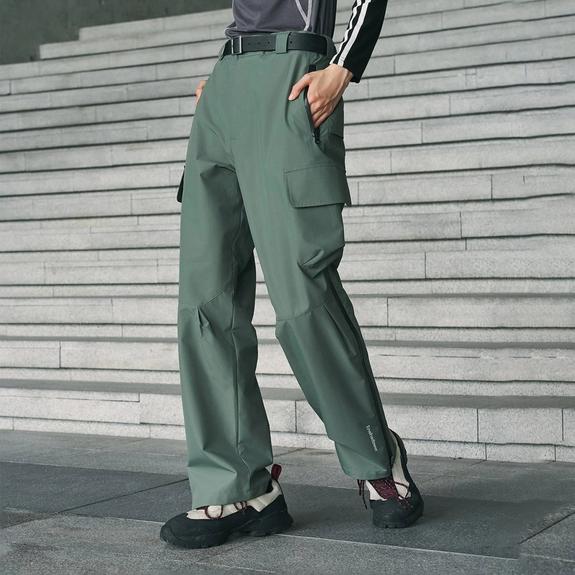 ENSHADOWER Waterproof Pleated Spliced Multi-pocket Pants