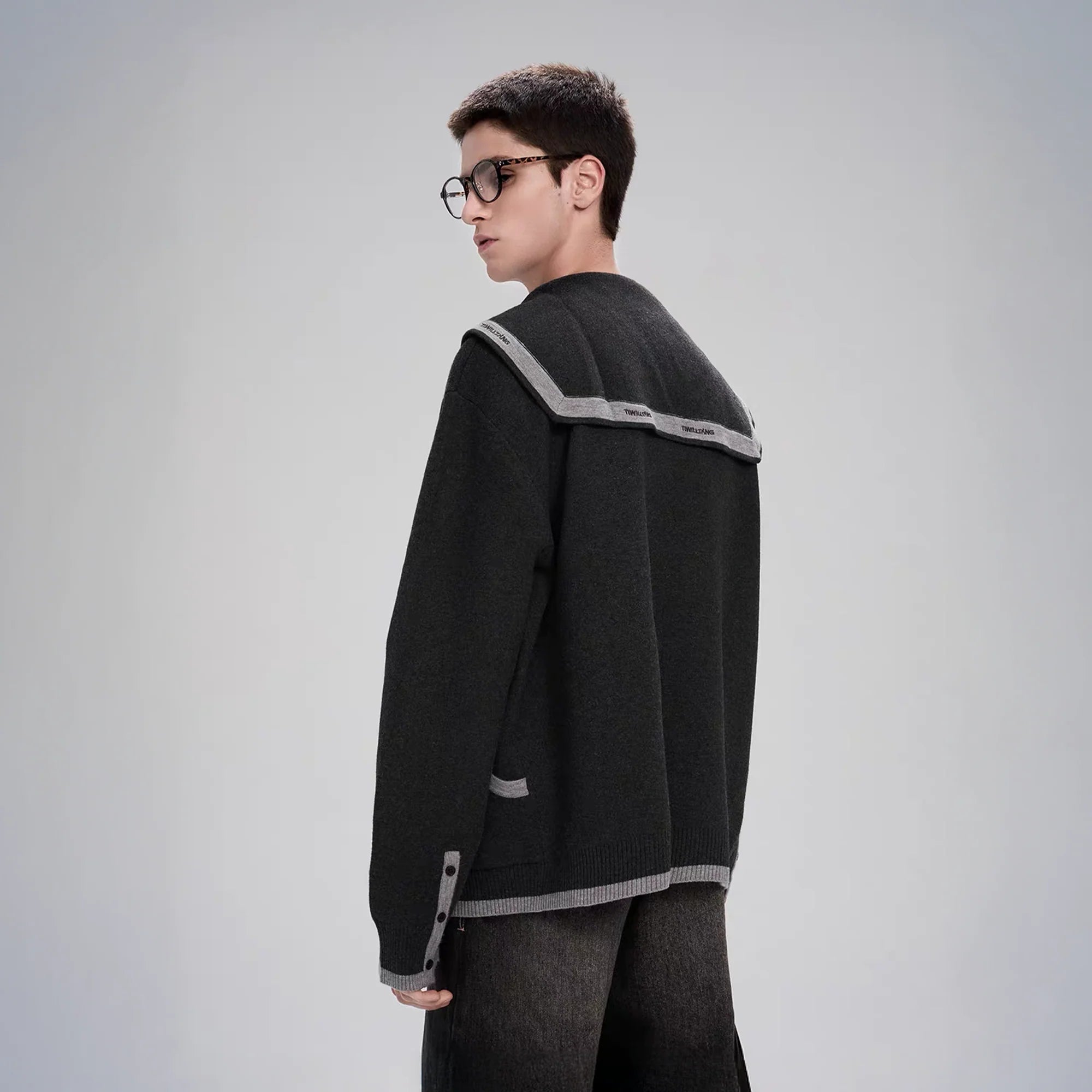 TIWILLTANG Contrast-Trim Sailor-Collar Jacket