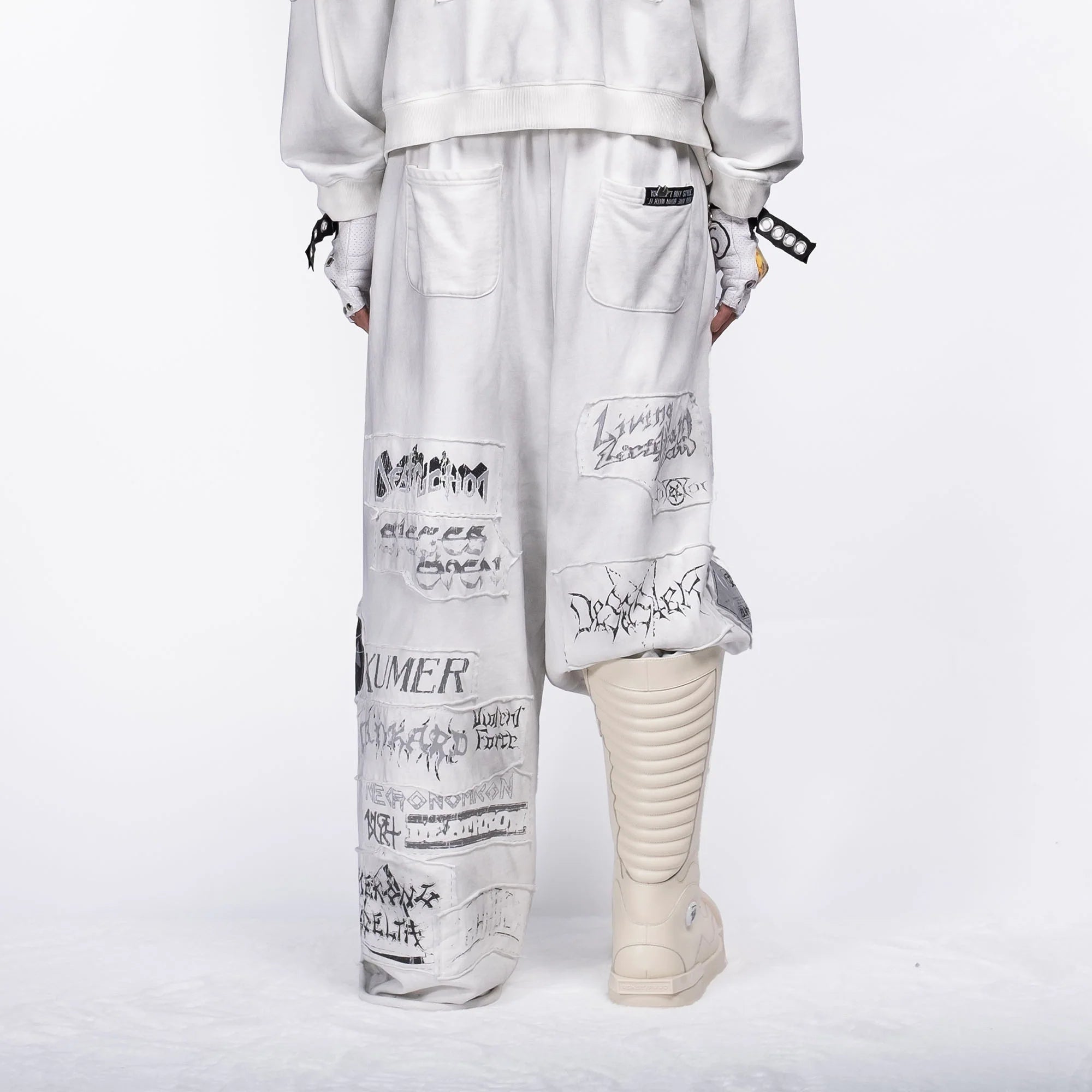 FVVO Patch Washed Sweatpants