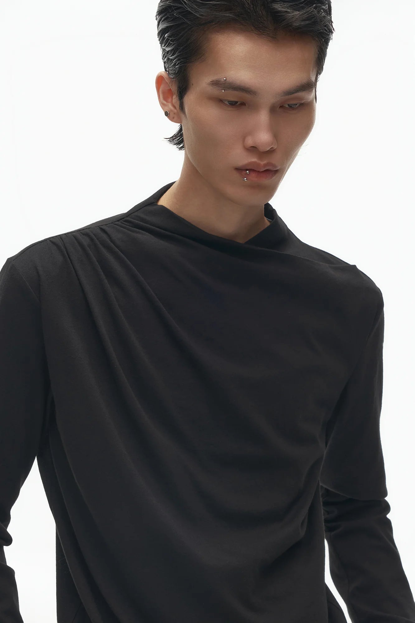 SAVAGEGROWTHWORLD Asymmetrical Drape Long-Sleeve Tee
