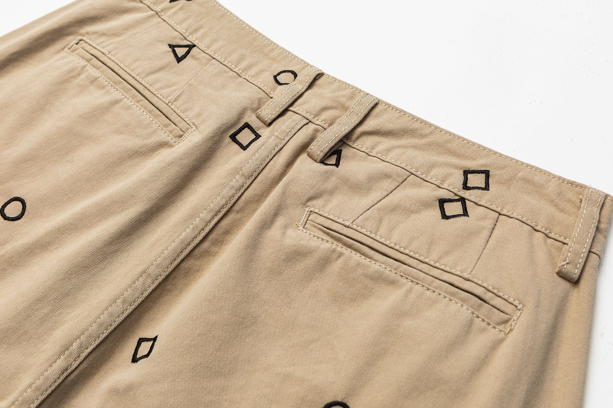ME DA IGUAL Geometric Embroidered Oversized Tapered Pants