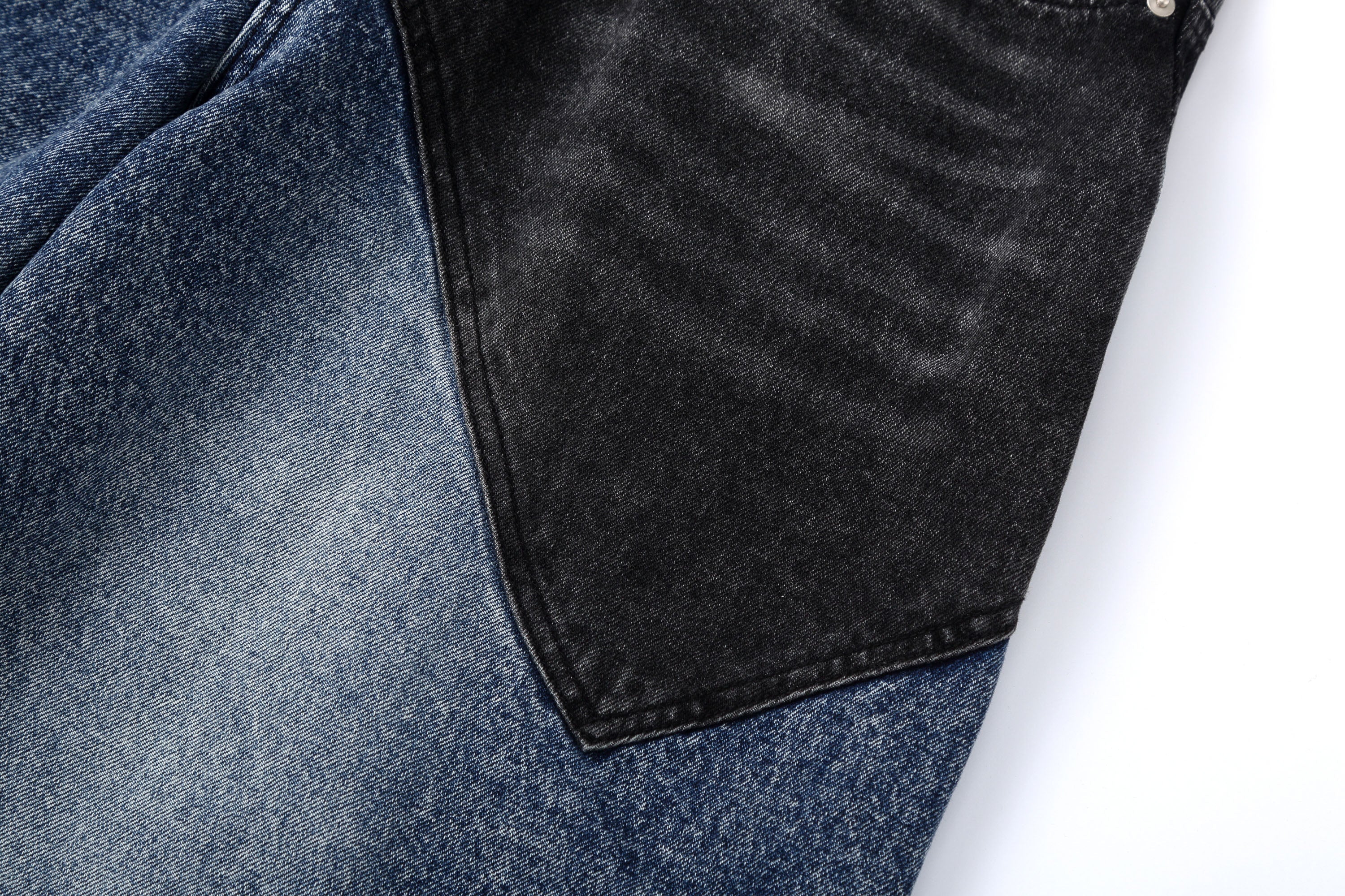 CLP Distressed Contrast-Panel Oversized Jeans