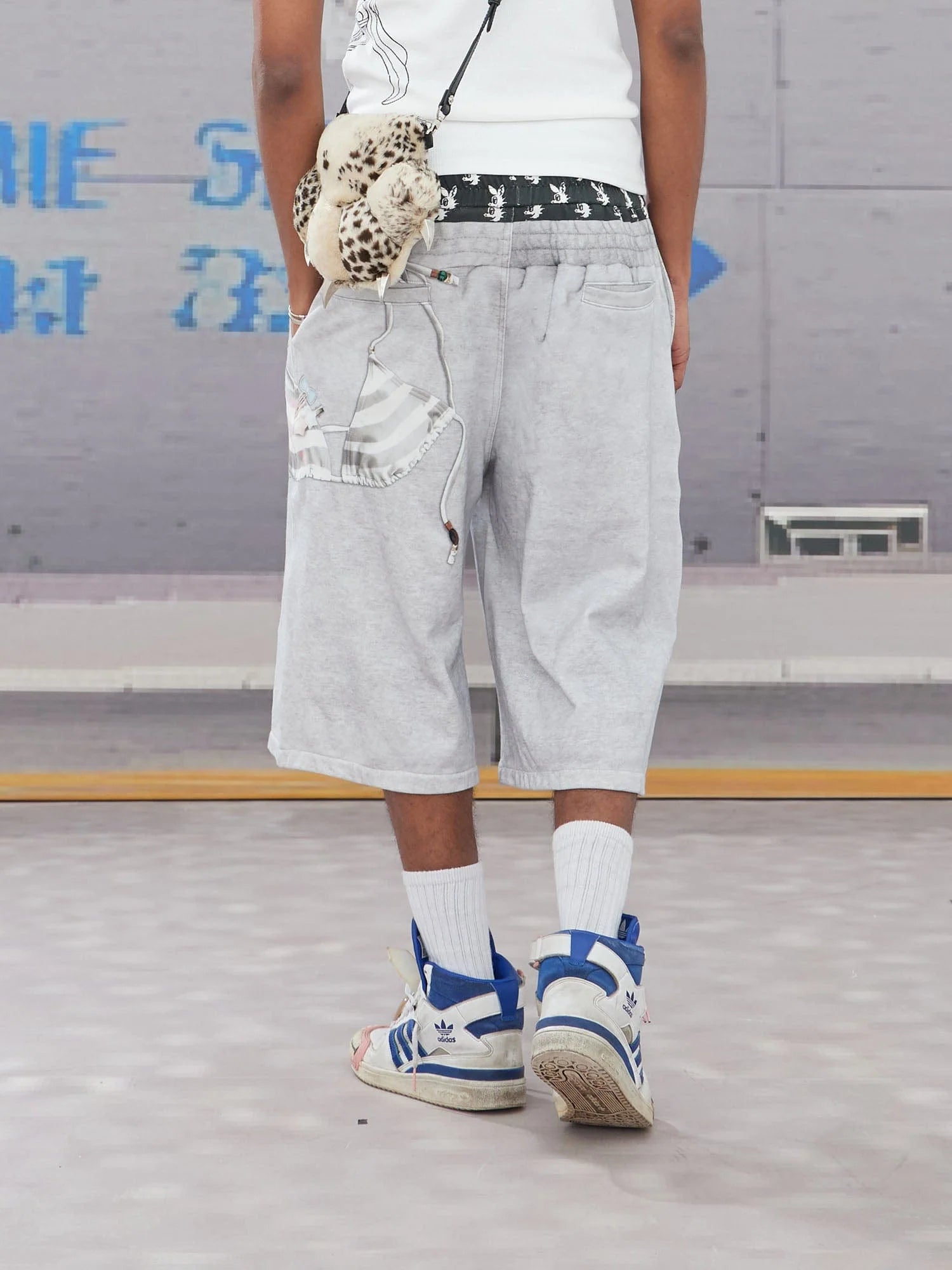 DND4DES Keychain Double-Waist Graphics Shorts