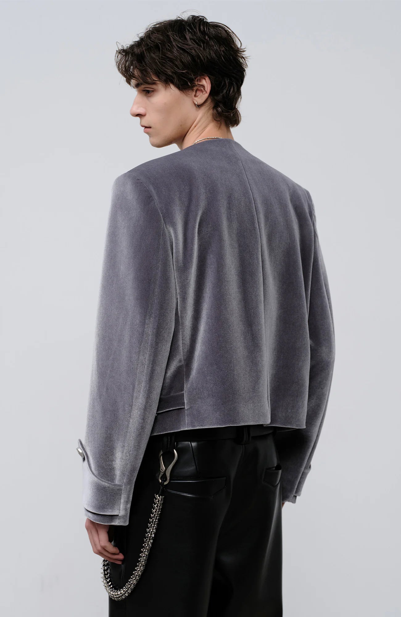 FACEONLAB Velvet Operatic Cropped Jacket Gray