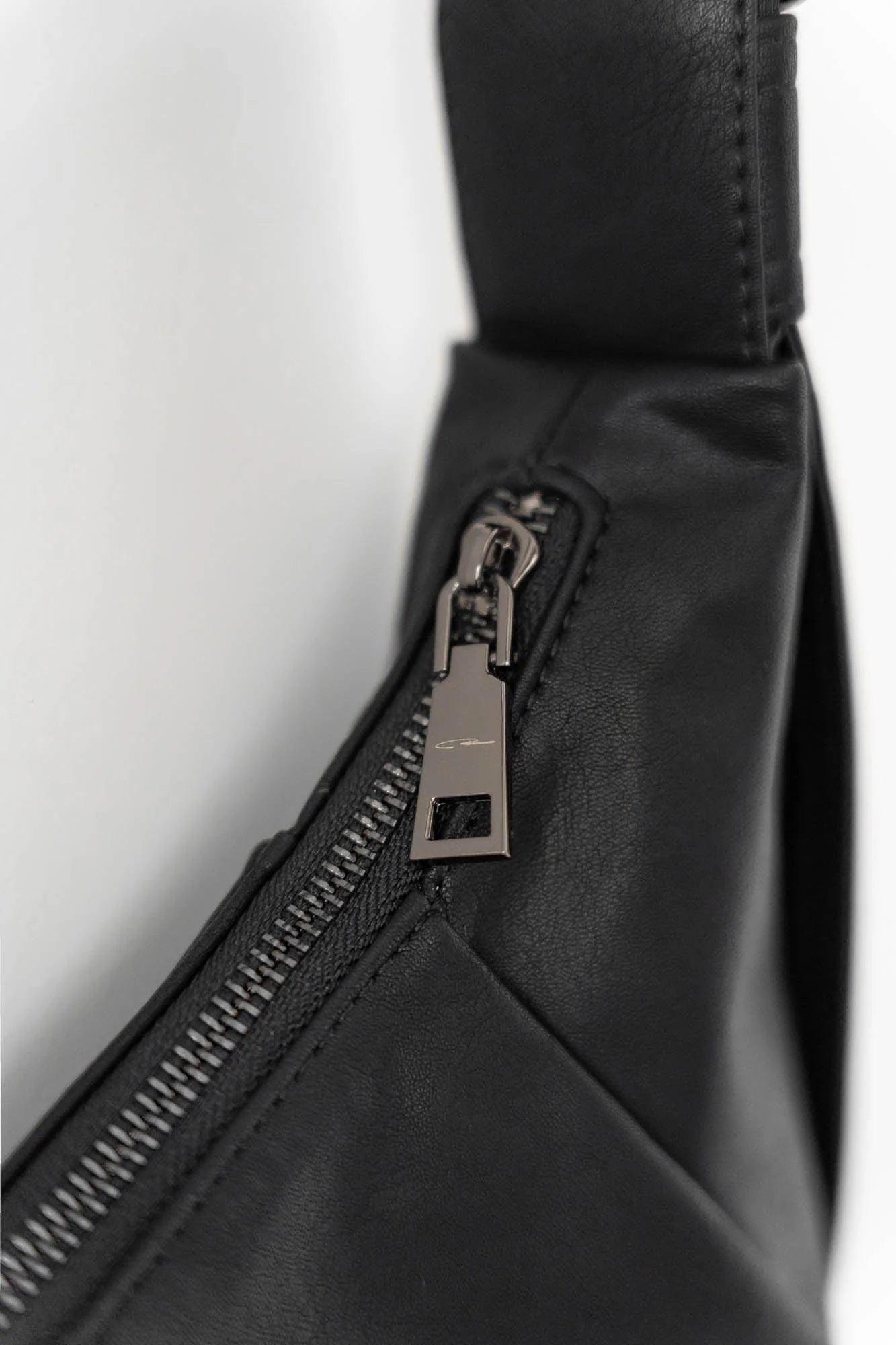 MOITIEDEPETALE Pleated Waxed Leather Croissant Bag