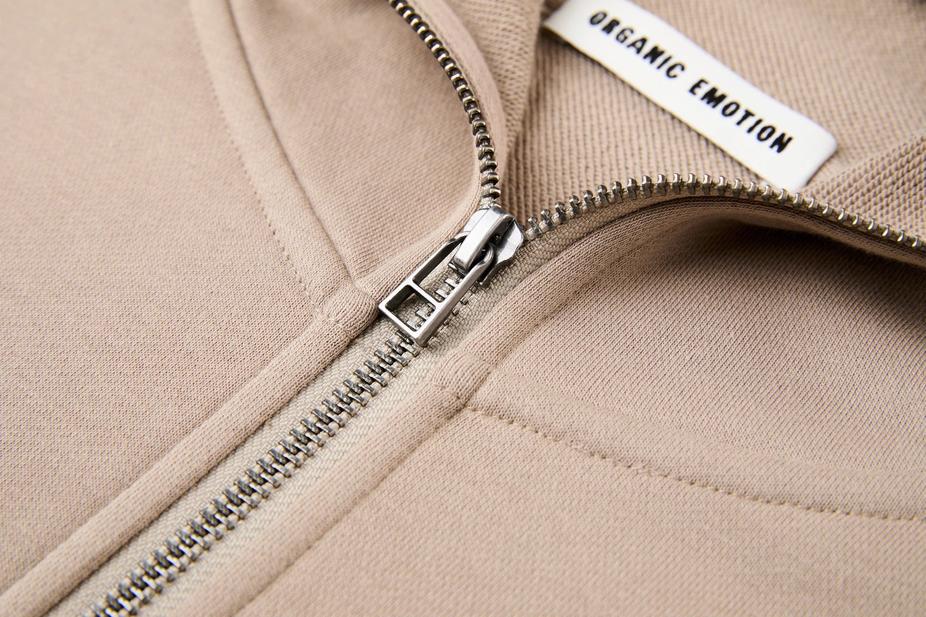 ORGANIC EMOTION Curved Panel Drawstring-Hem Zip-Up Hoodie