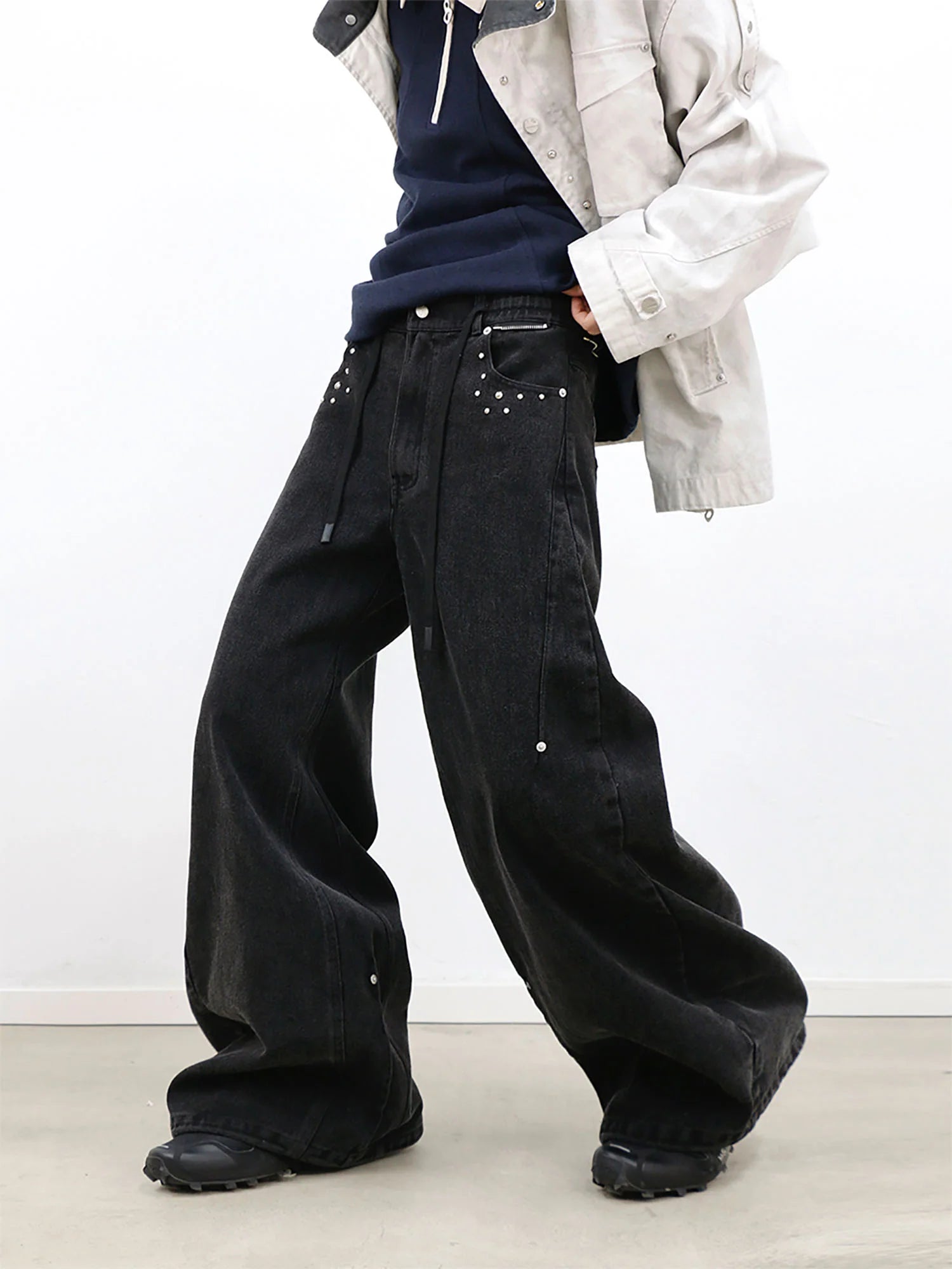RELABEL Washed Studded Panel Oversized Jeans Black