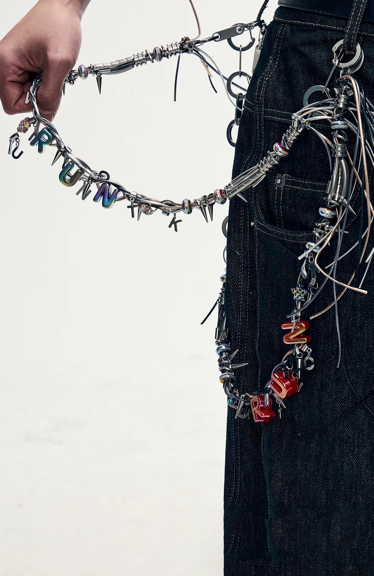 NUNKNOTX Custom Letter Spiked Chain