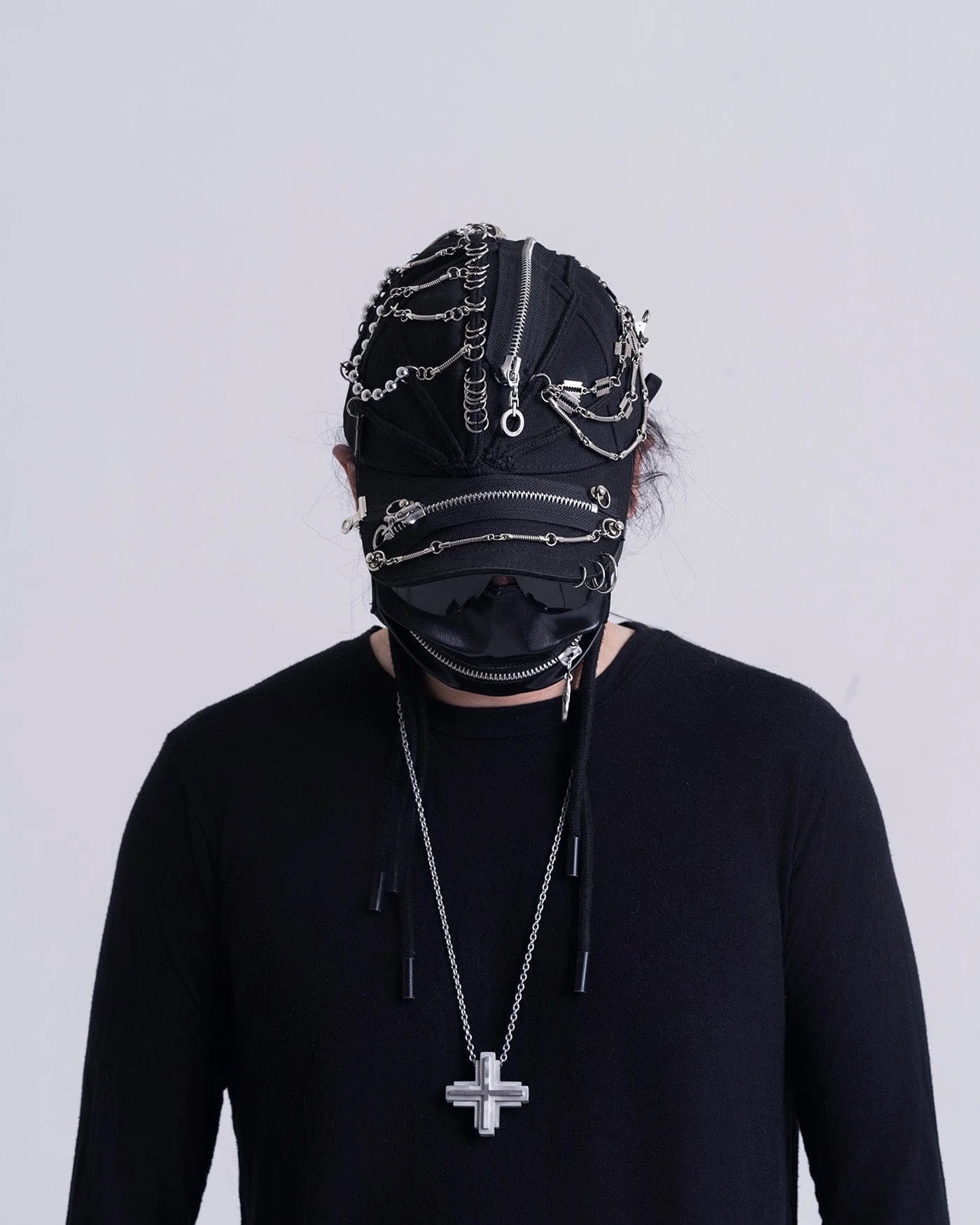 INSIDE OUT Metal String Zip Dreadlock Cap