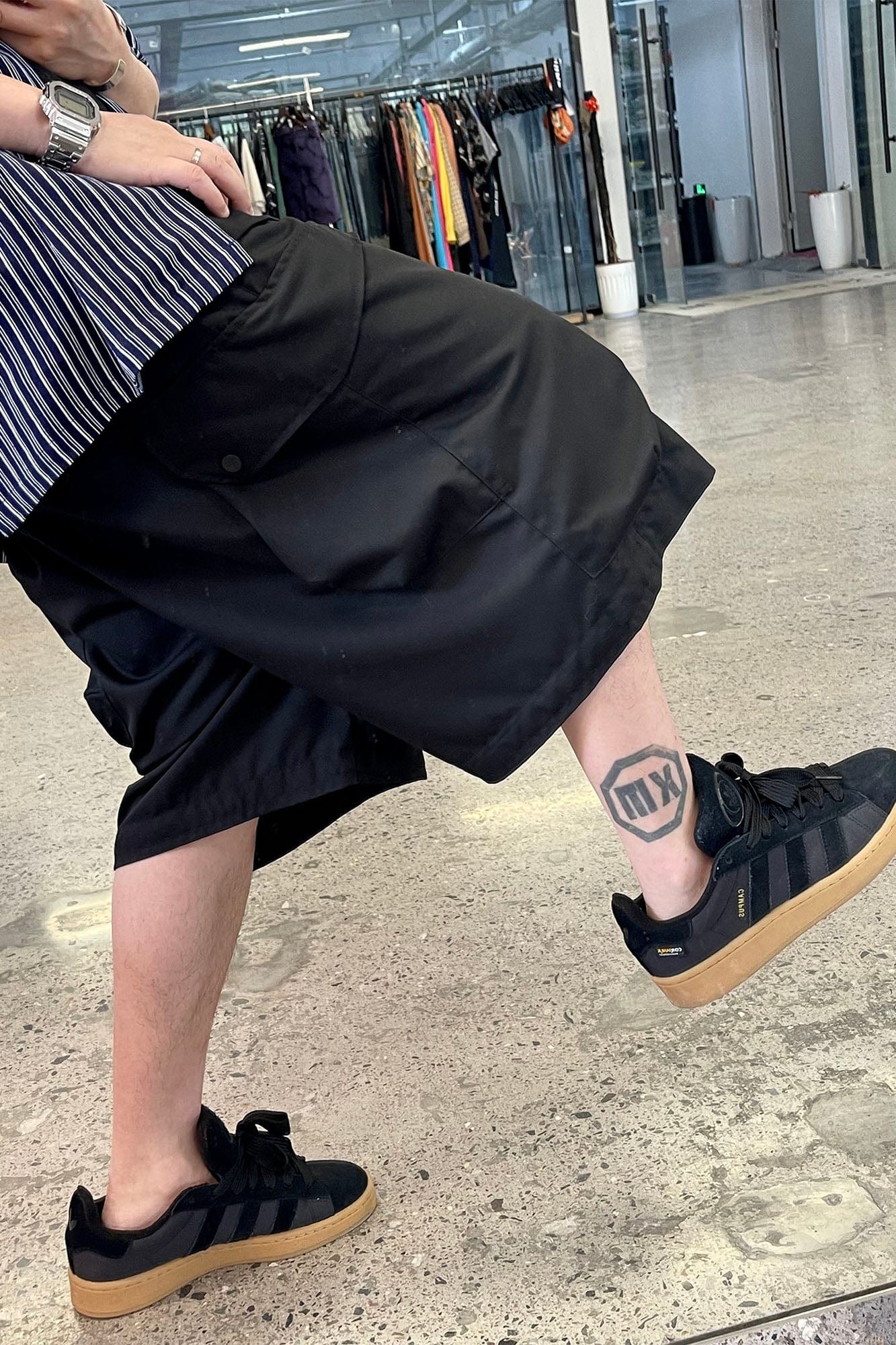 ME DA IGUAL Multi-Pocket Oversized Utility Shorts