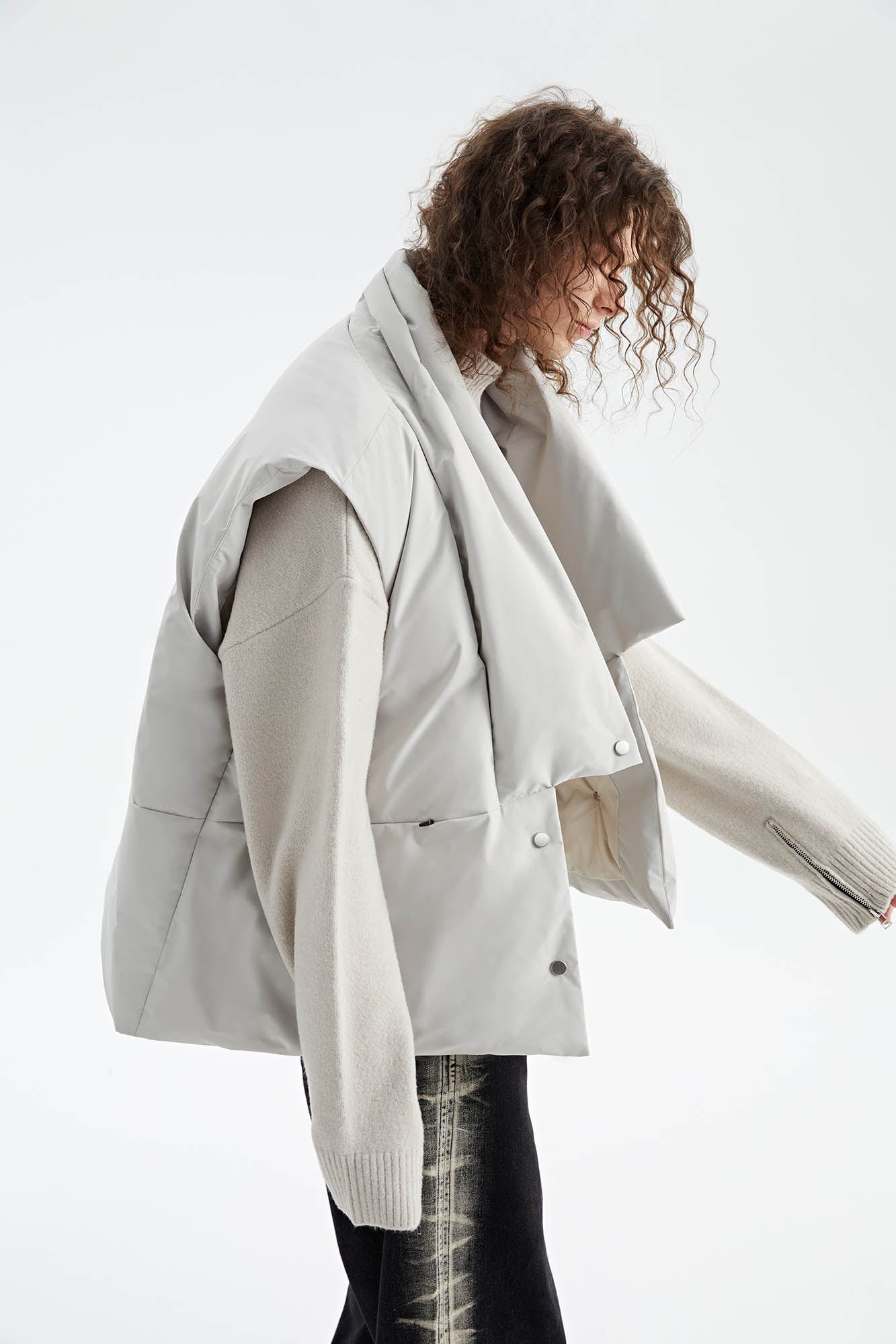 ORGANIC EMOTION Deconstructed Scarf Collar Down Vest