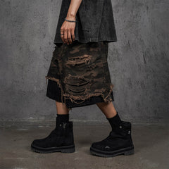 UNDERWATER Double-Layered Ripped Black Shorts Camo