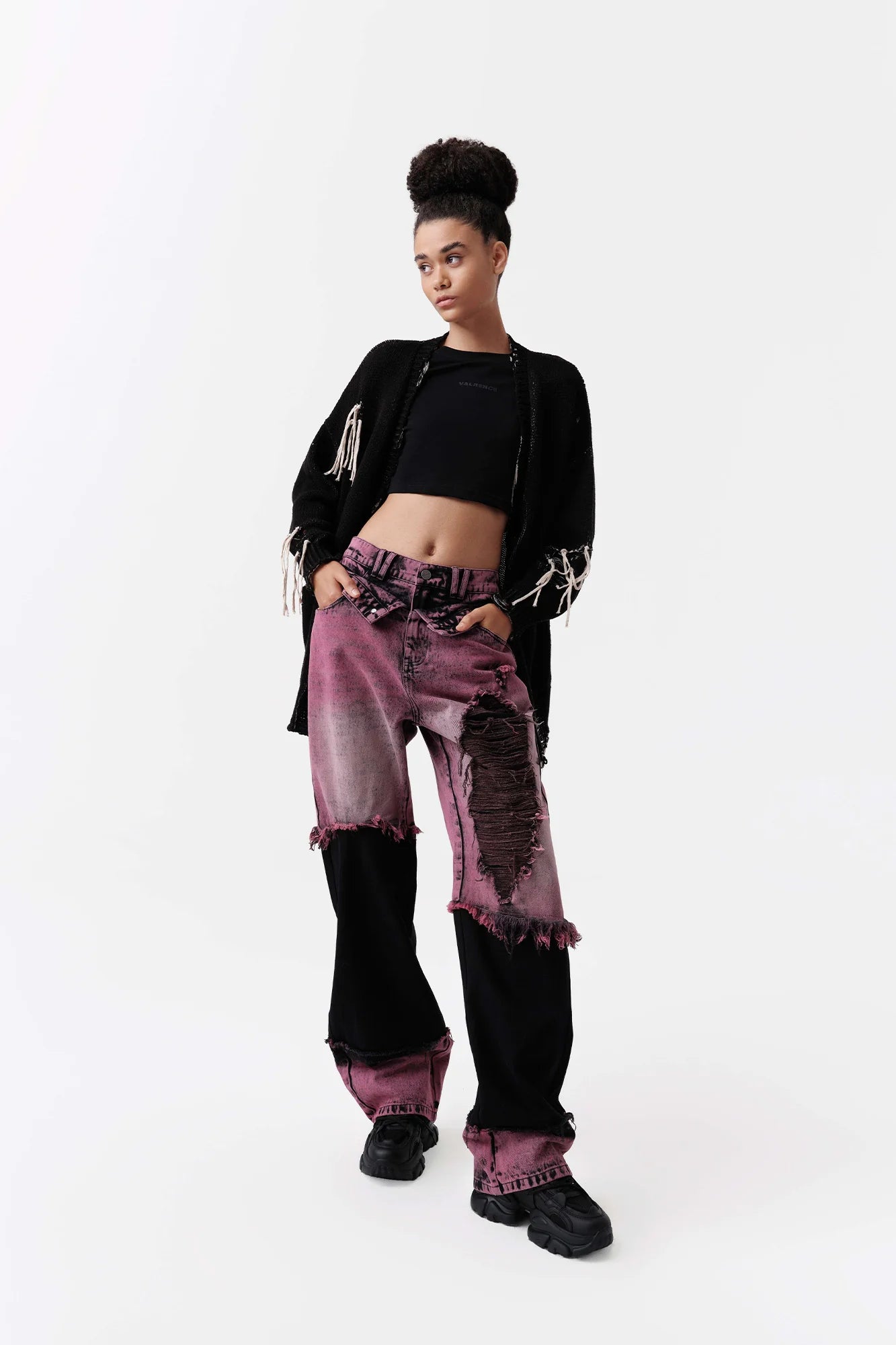 VANN VALRENCE Distressed Frayed Spray V-Neck Cardigan