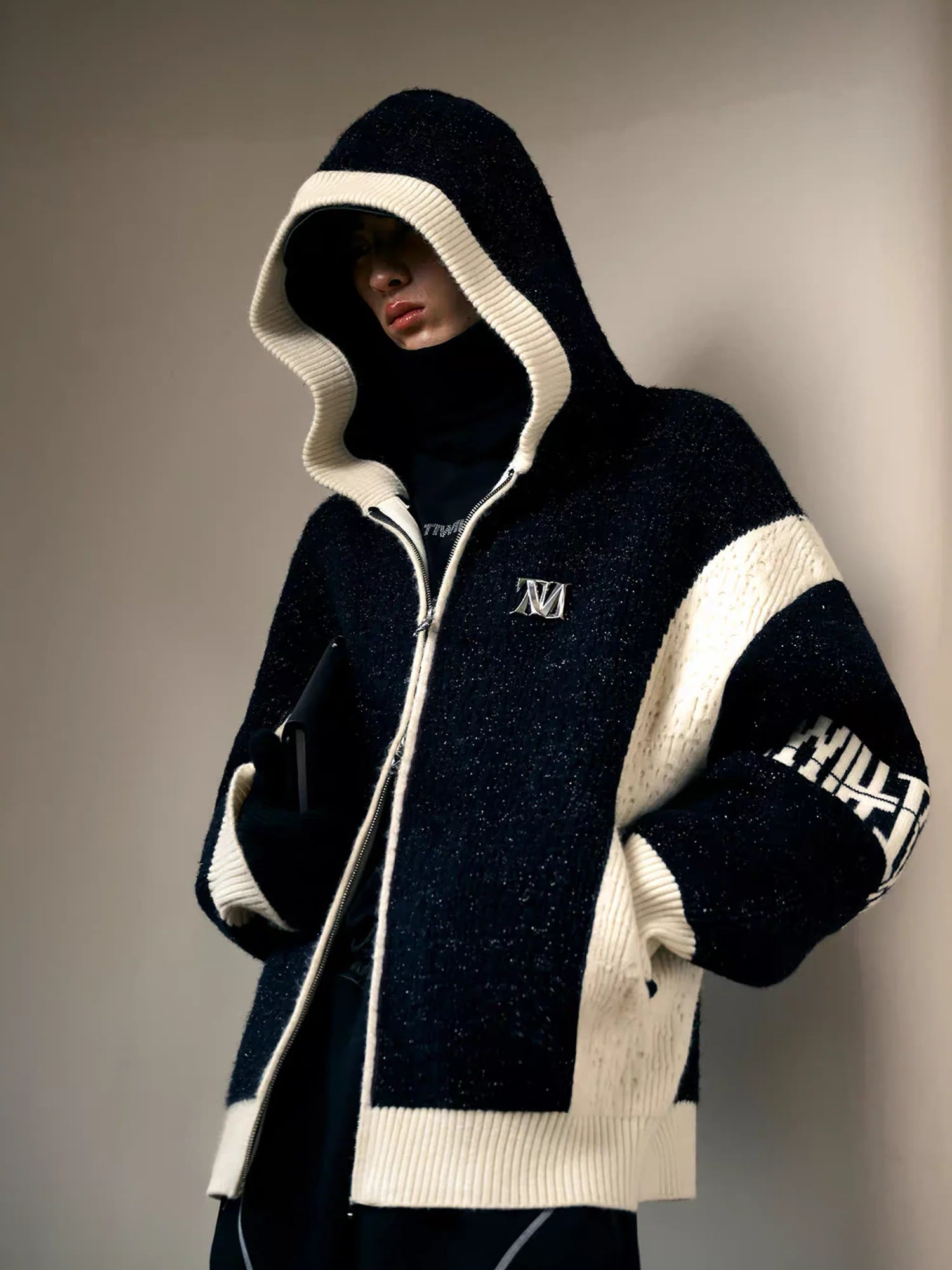 TIWILLTANG Contrast Trim Dual-Zip LOGO Chunky Knit Jacket