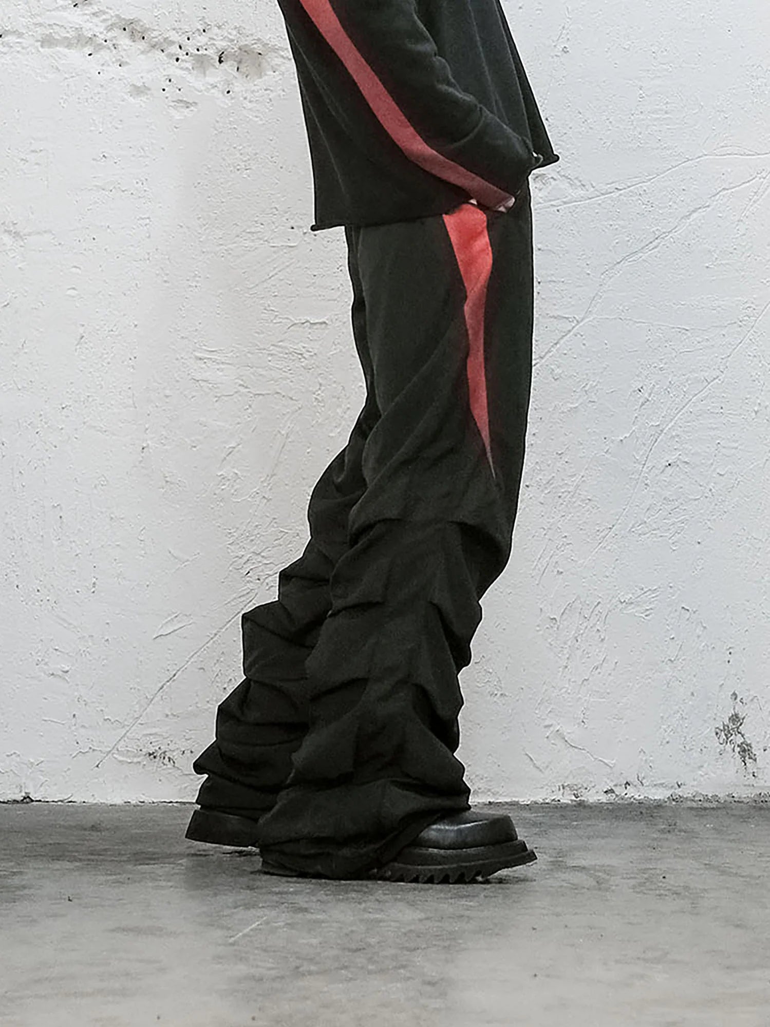 UNDERWATER Bloodfang Ruched Oversized Sweatpants