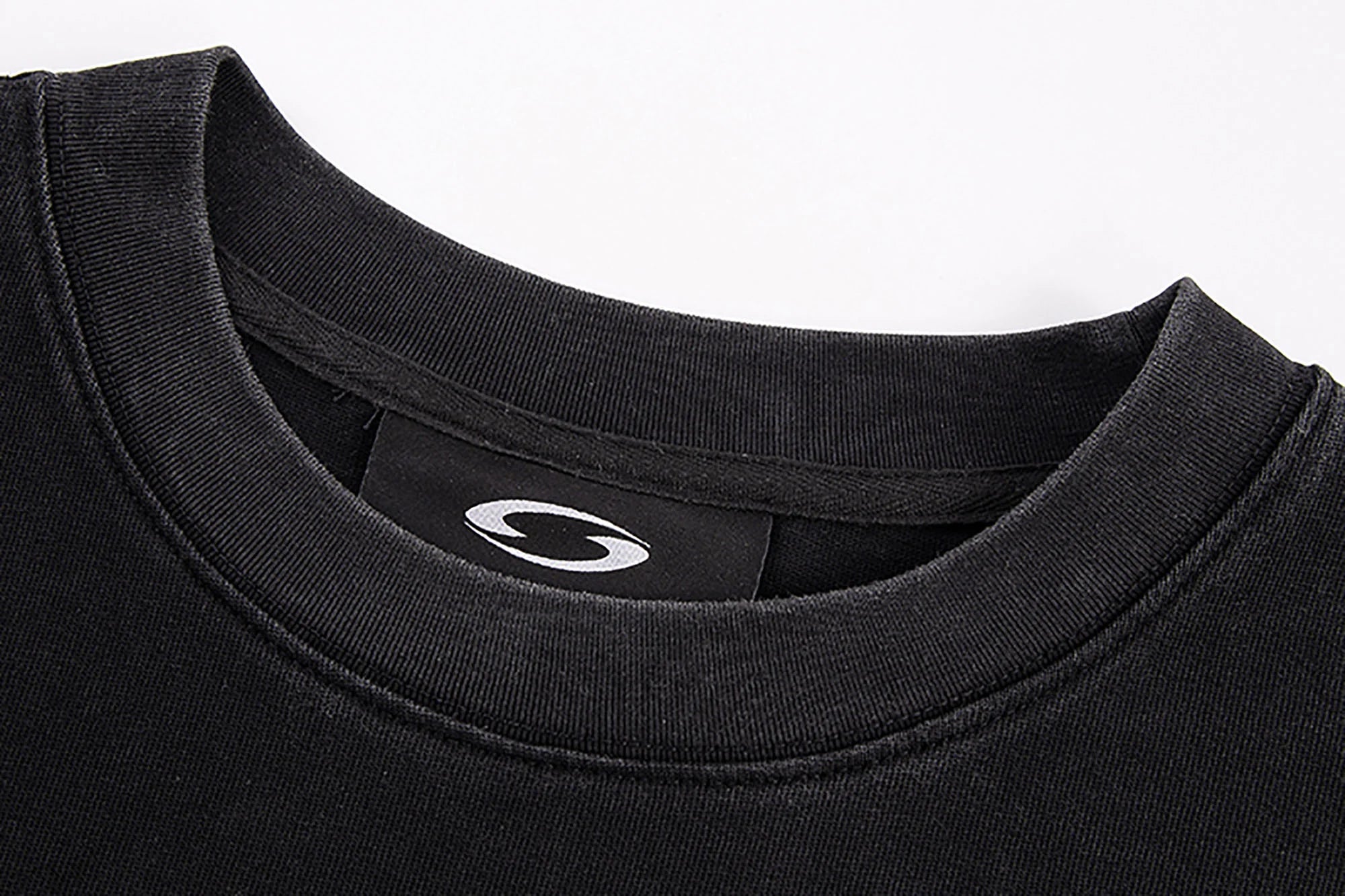 F2CE Gothic Knight Graphic Long-Sleeve Tee