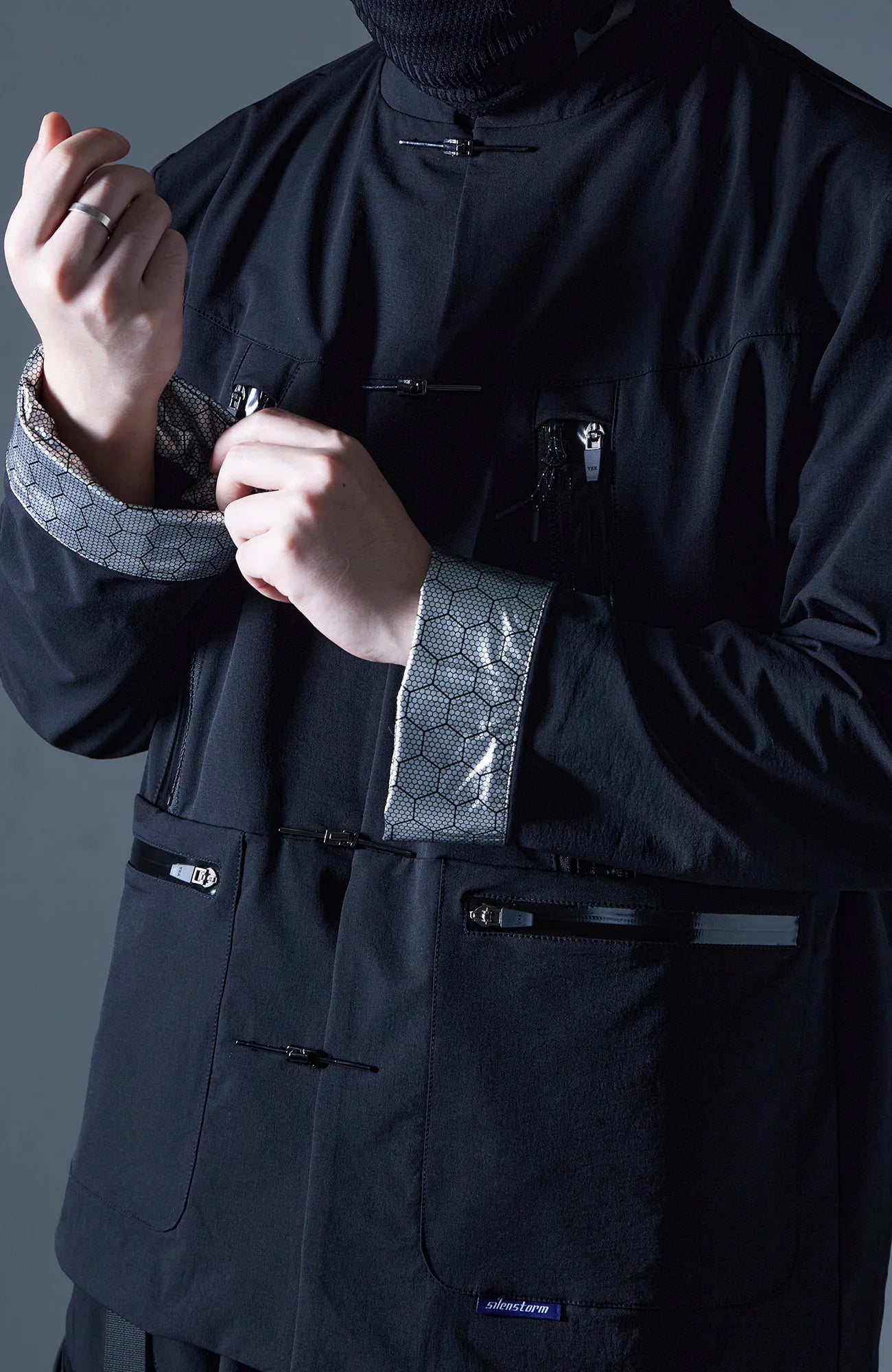 SILENSTORM Multi-Pockets Mandarin Waterproof Jacket