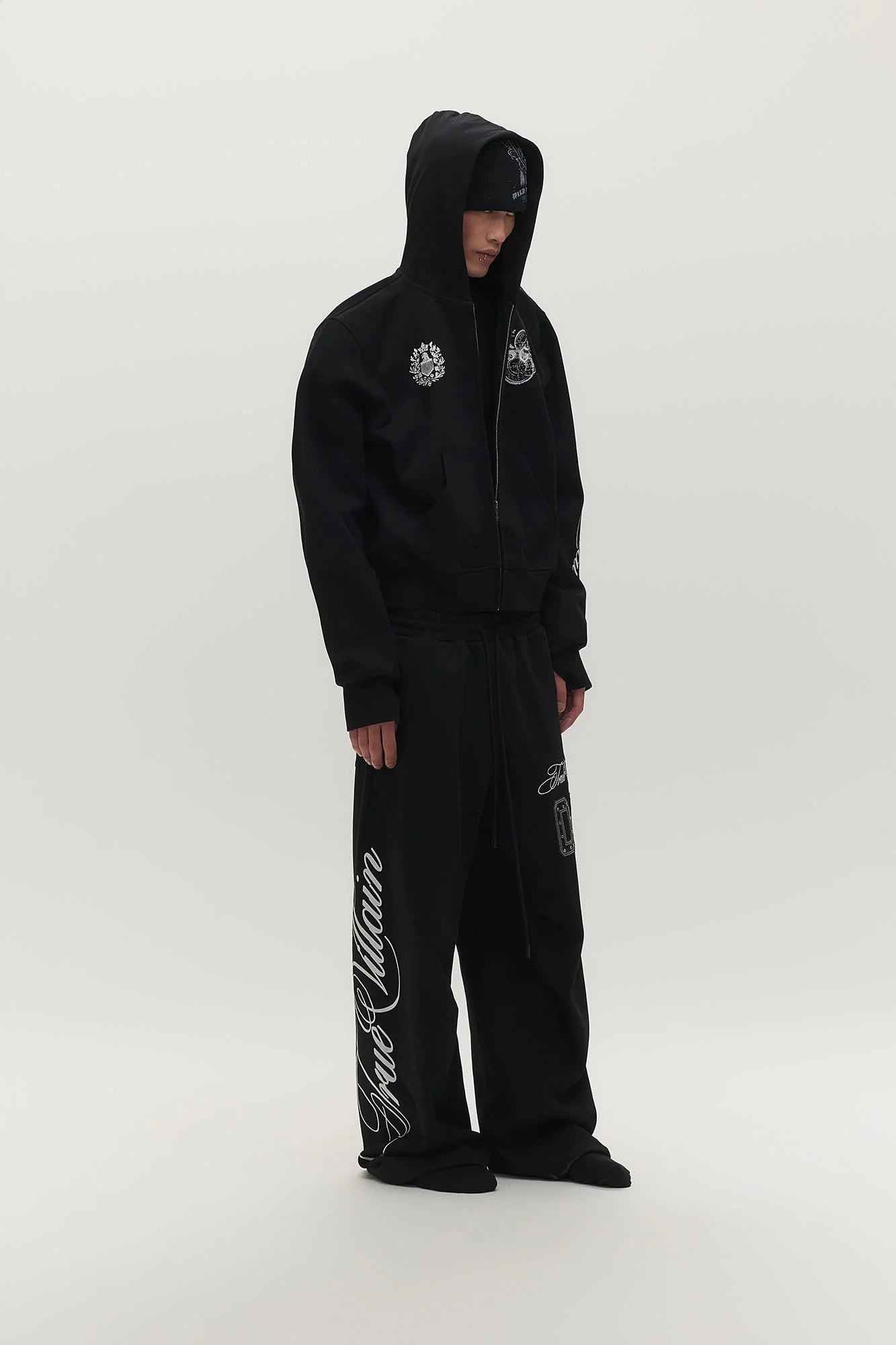 SAVAGEGROWTHWORLD No.05 True Villain Patch Zip-Up Hoodie