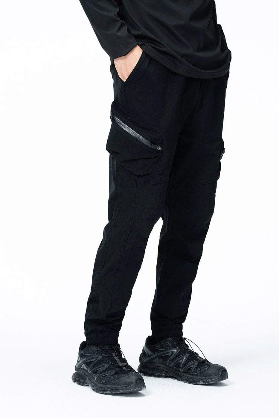 ENSHADOWER Diagonal Zipper Jogger