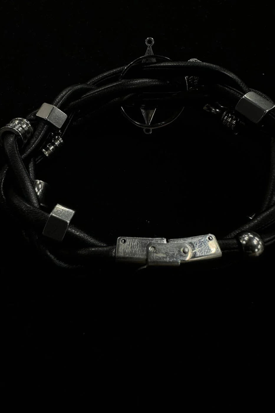 ILLUSORY Four-Point Star Braided Faux Leather Bracelet