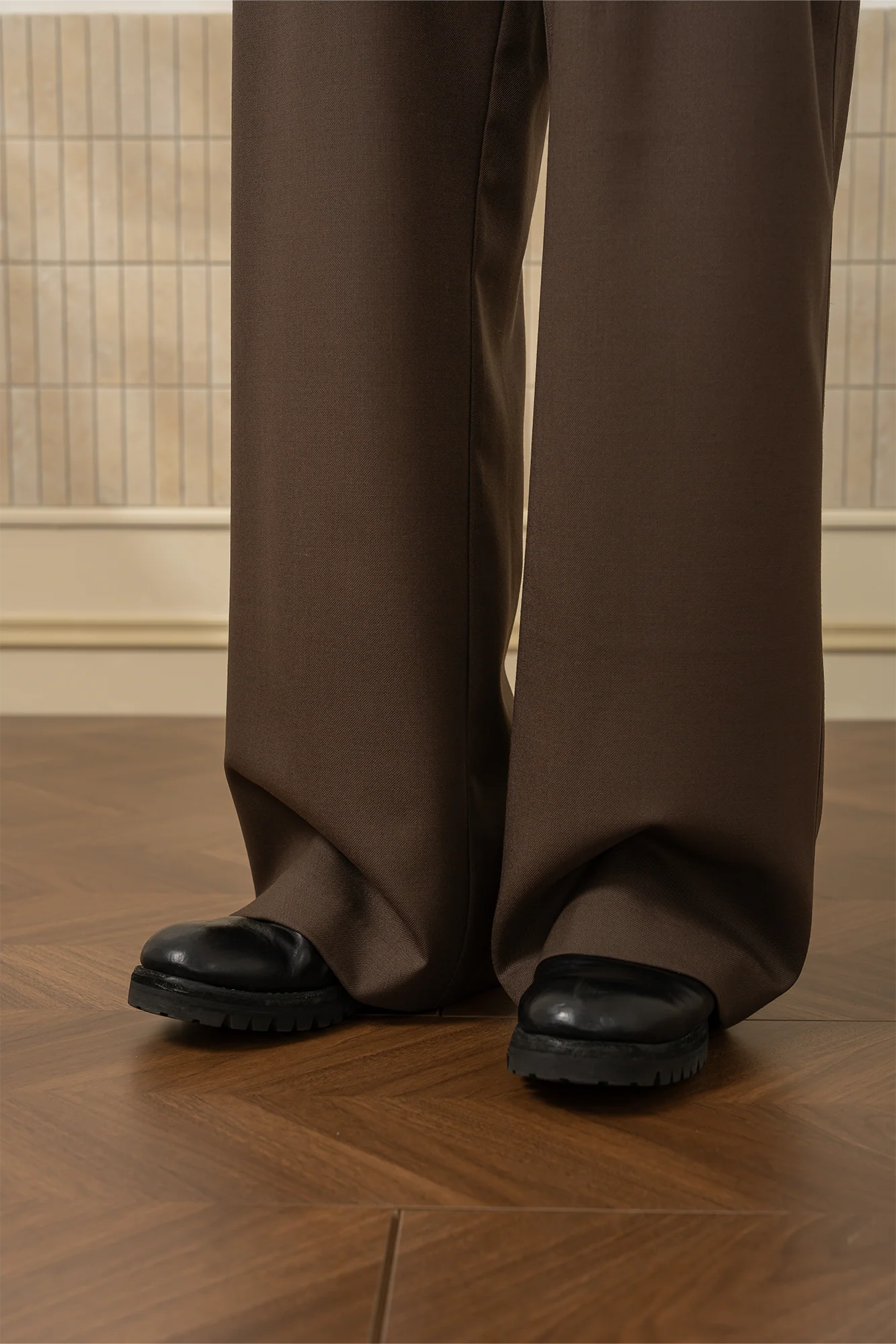 MOITIEDEPETALE Wool-Blended Pleats Trousers