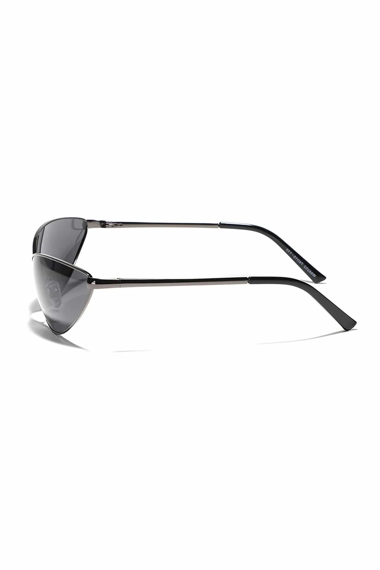 DAMAGE ASIA Alien Cat-Eye Sunglasses