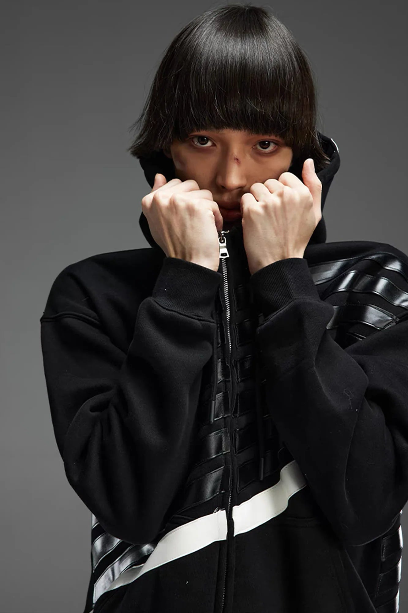 NOTHINGNESS WORLD Four-Stripe Zip-Up Hoodie