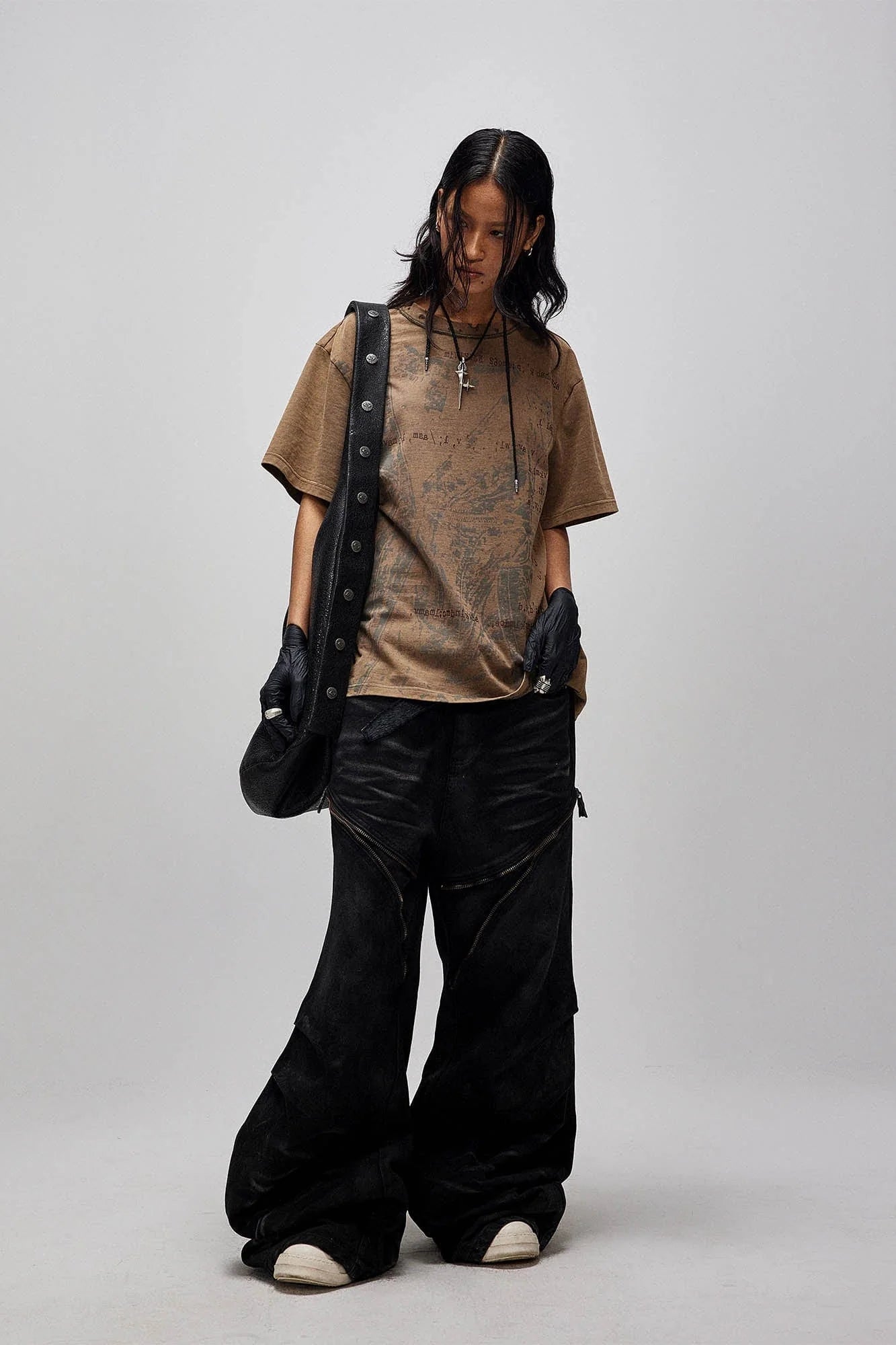 FLYERRER X-Silhouette Distressed Graphic T-Shirt