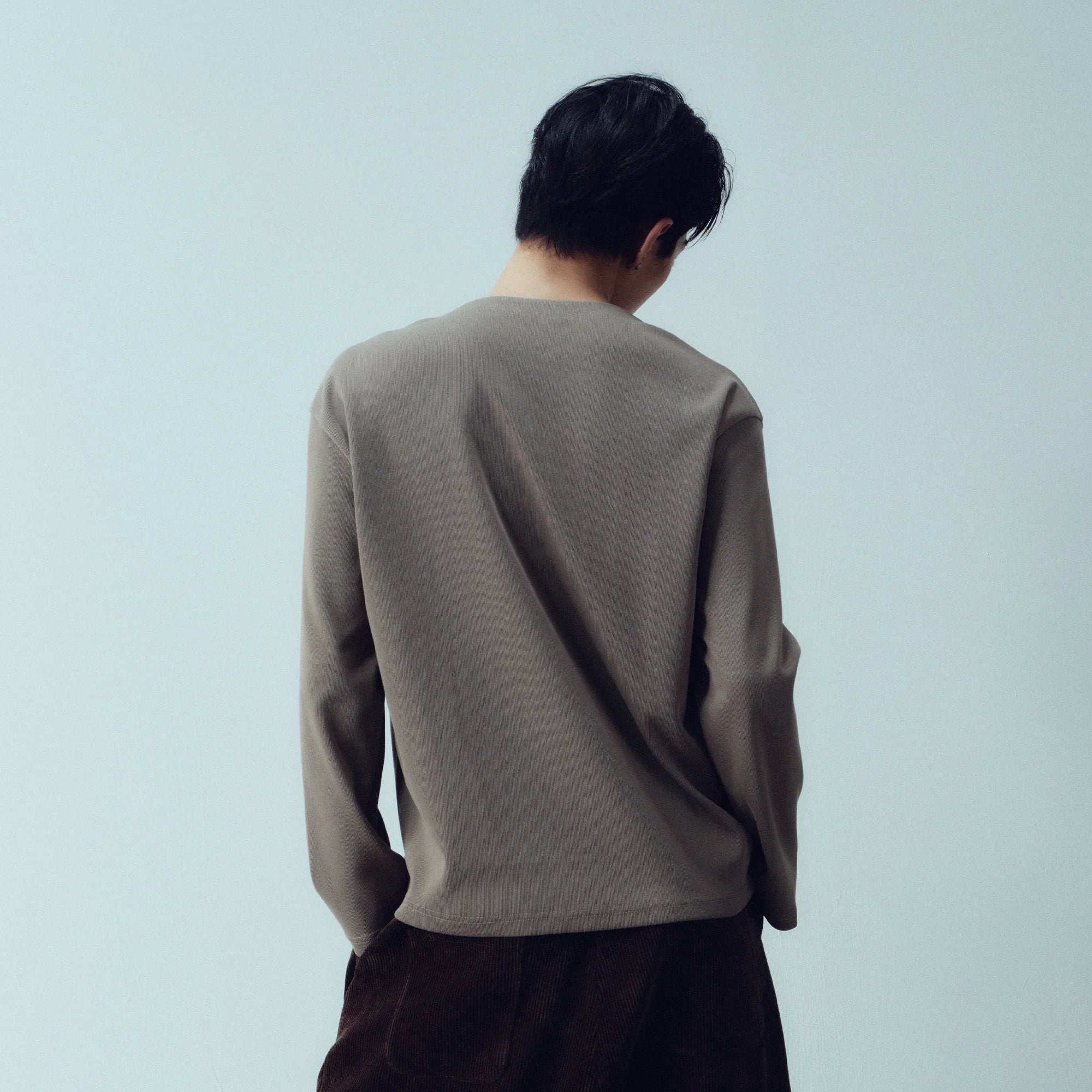 KADAKADA Buttoned Curved Placket Ribbed Knit Top