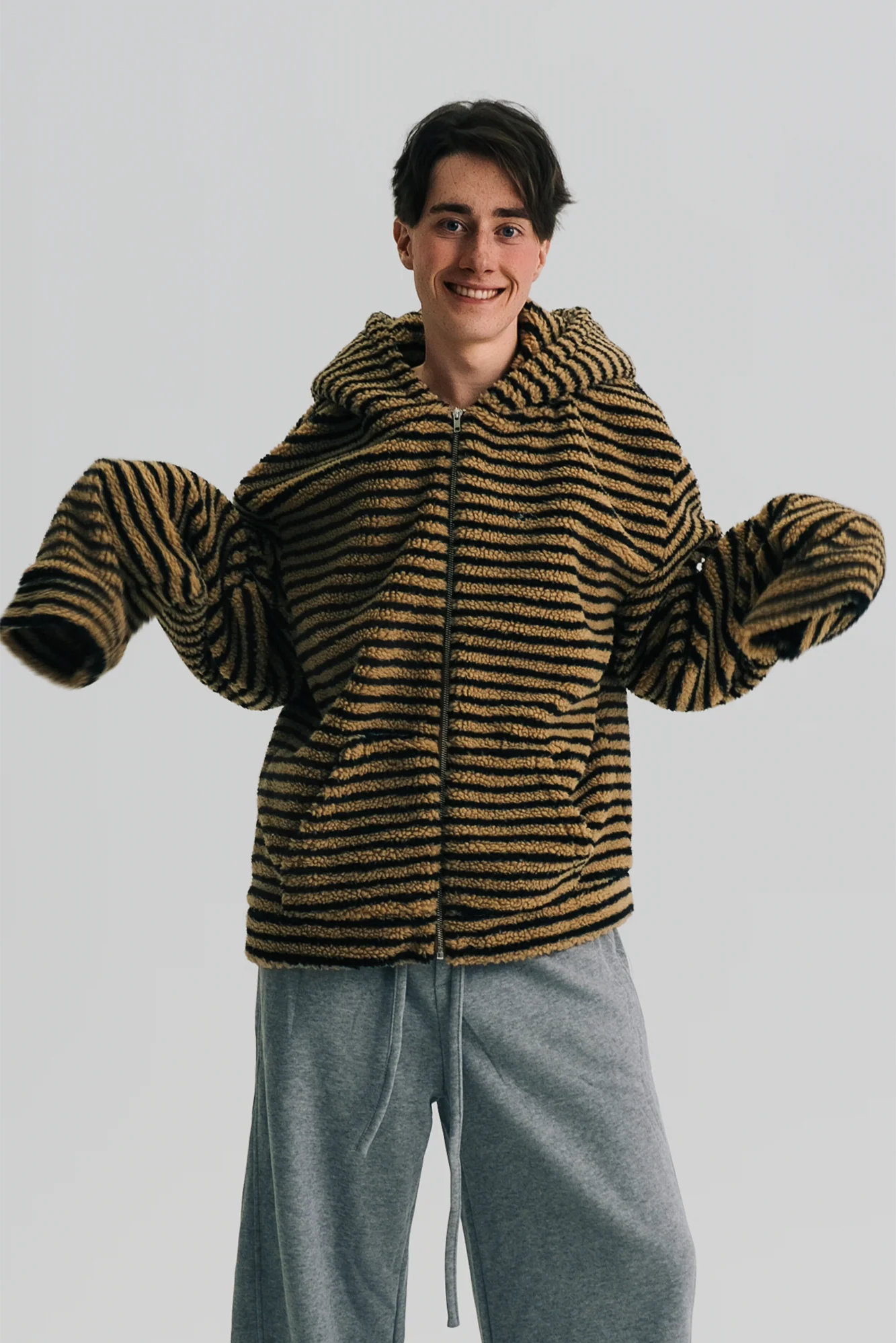 WIID Contrast Striped Fleece Hoodie Jacket