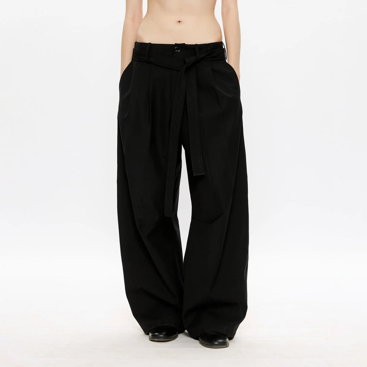 KREATE Belted Pleated Wide-Leg Trousers