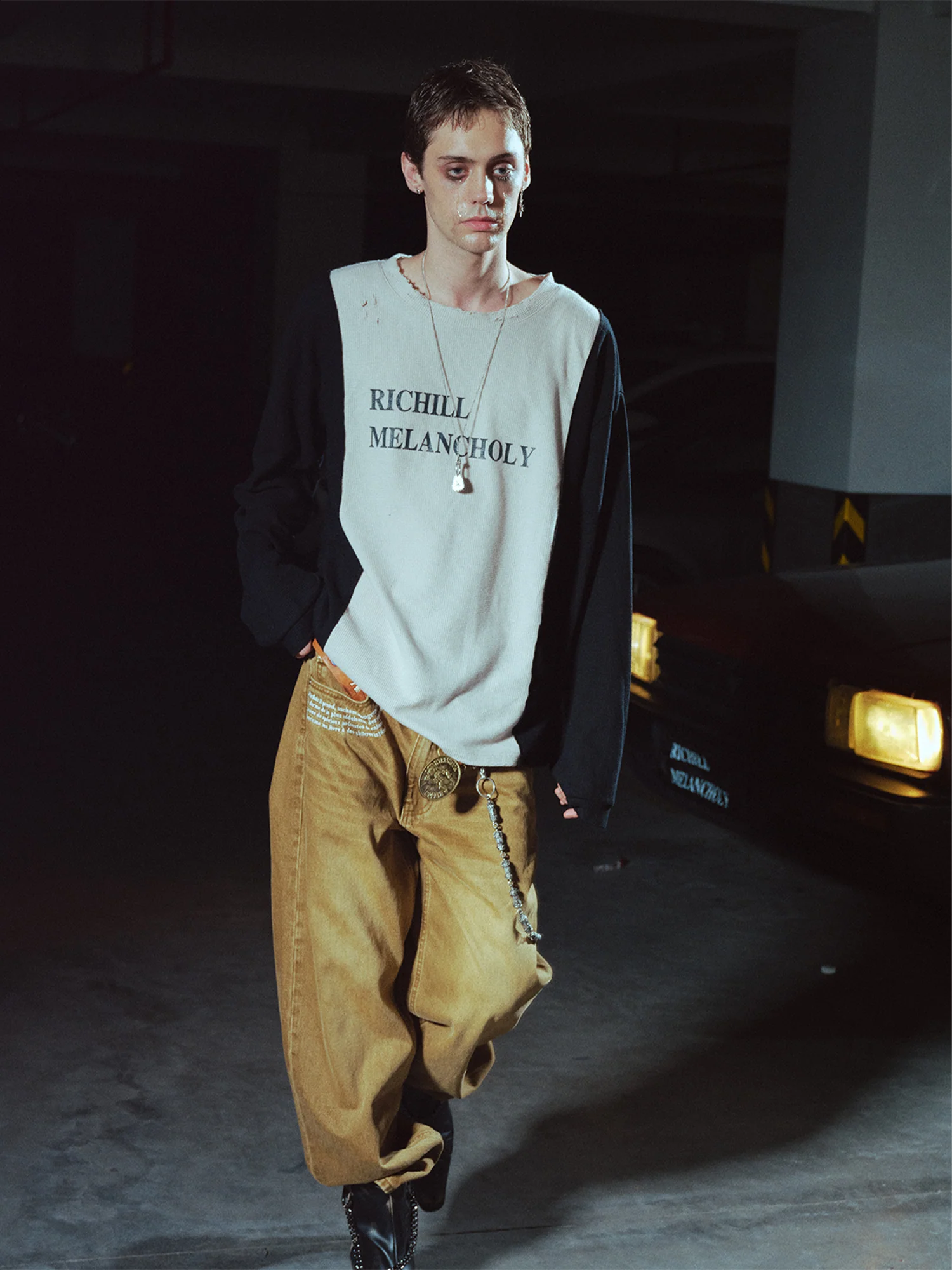 RICHILL Washed Slogan Embroidery Dual-Button Jeans