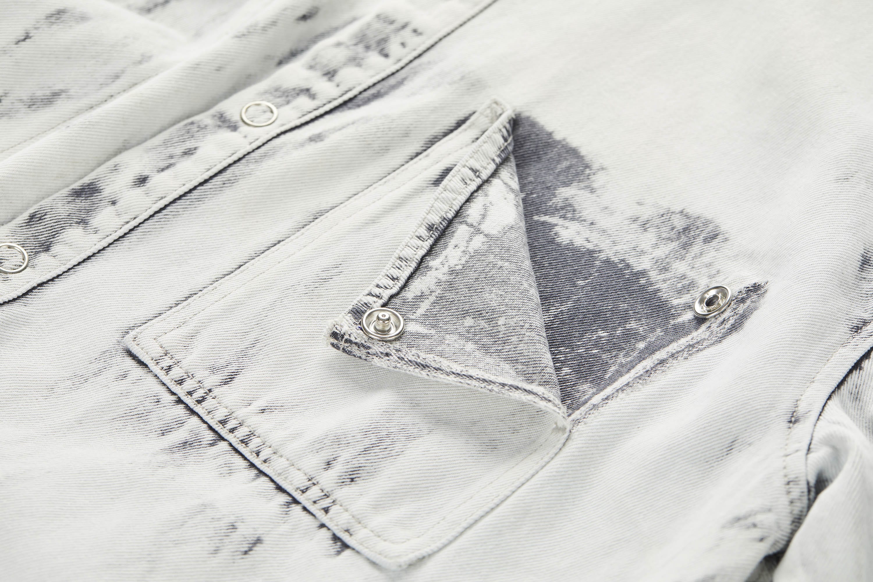 ORGANIC EMOTION Distressed Snow Mountain Tie-Dye Denim Shirt