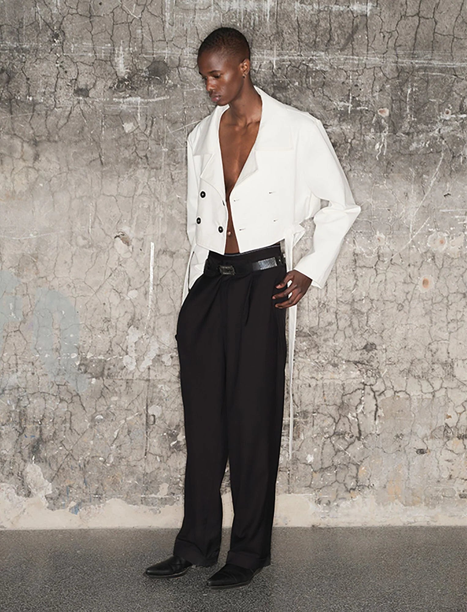 TRIANGLE PROJECT Cropped Asymmetrical Double-Breasted Cropped Jacket
