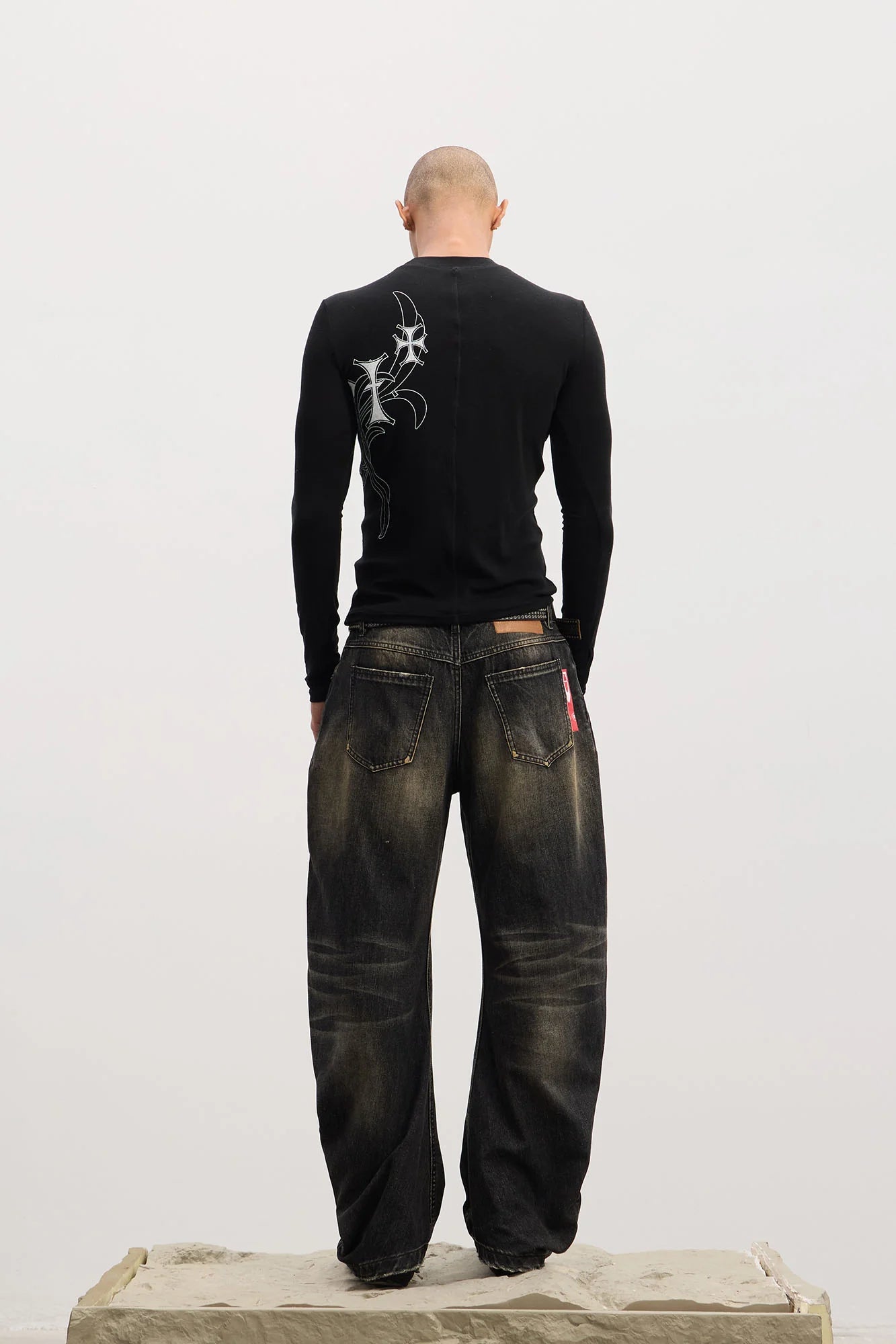 DND4DES Washed Button-Up Balloon-Leg Jeans