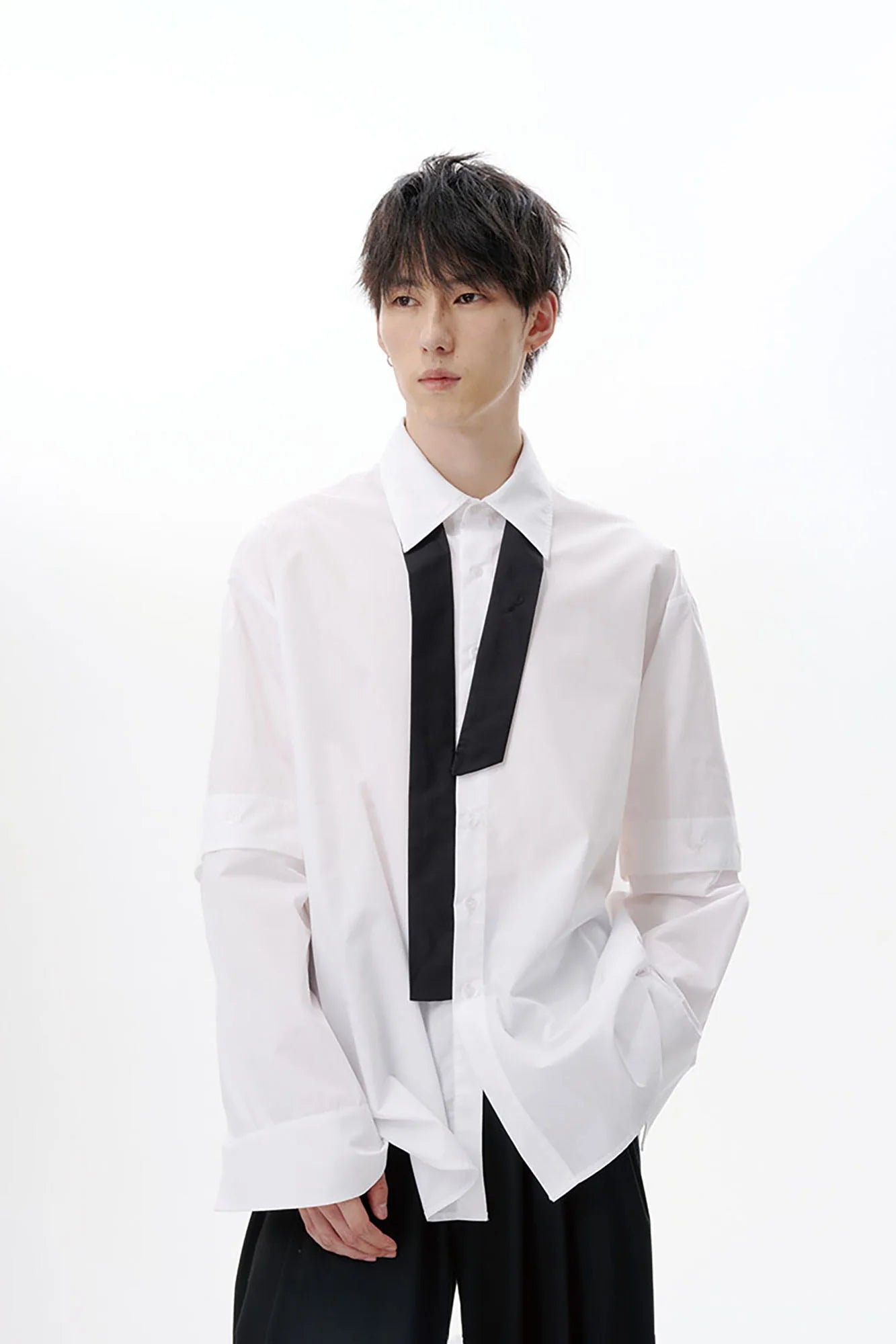 TUIMU Cross Tie Detachable Sleeve Shirt