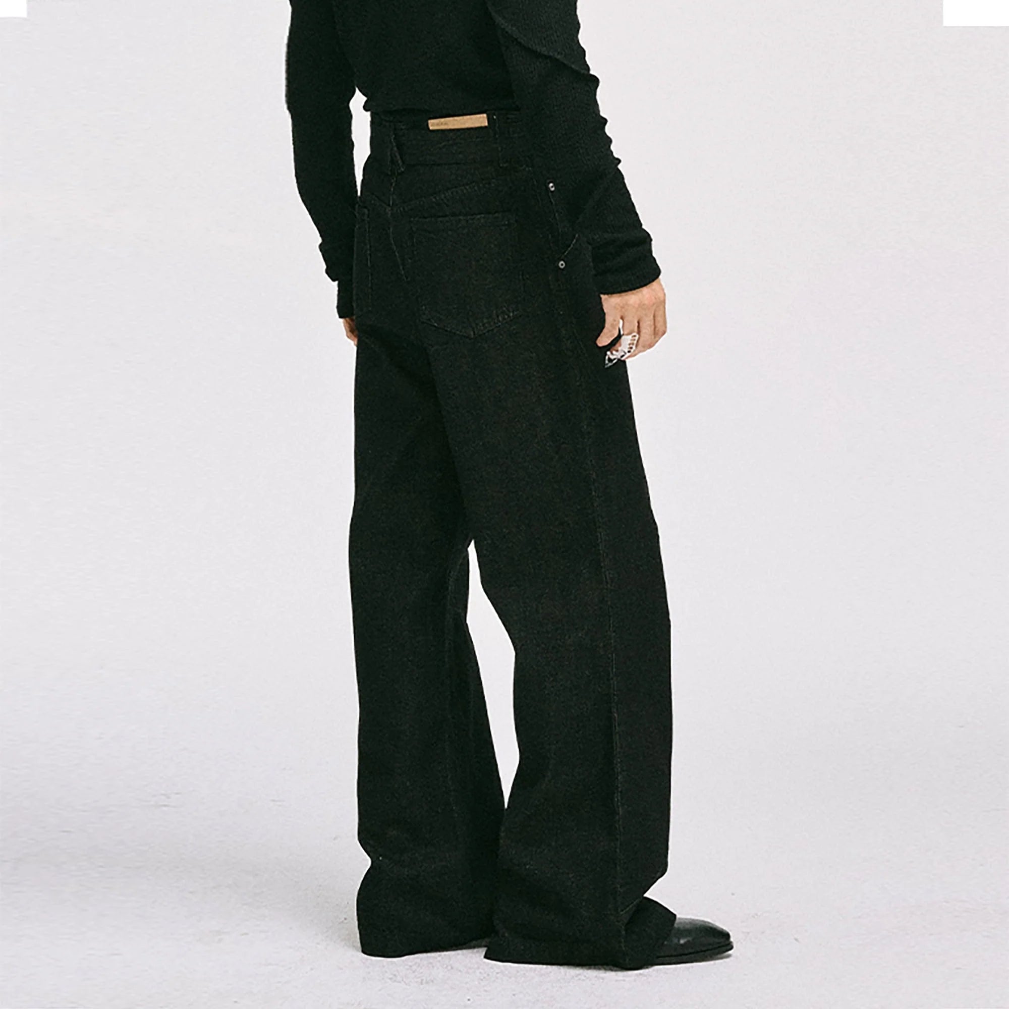 CATSSTAC Essential Panel Belt Wide-Leg Jeans