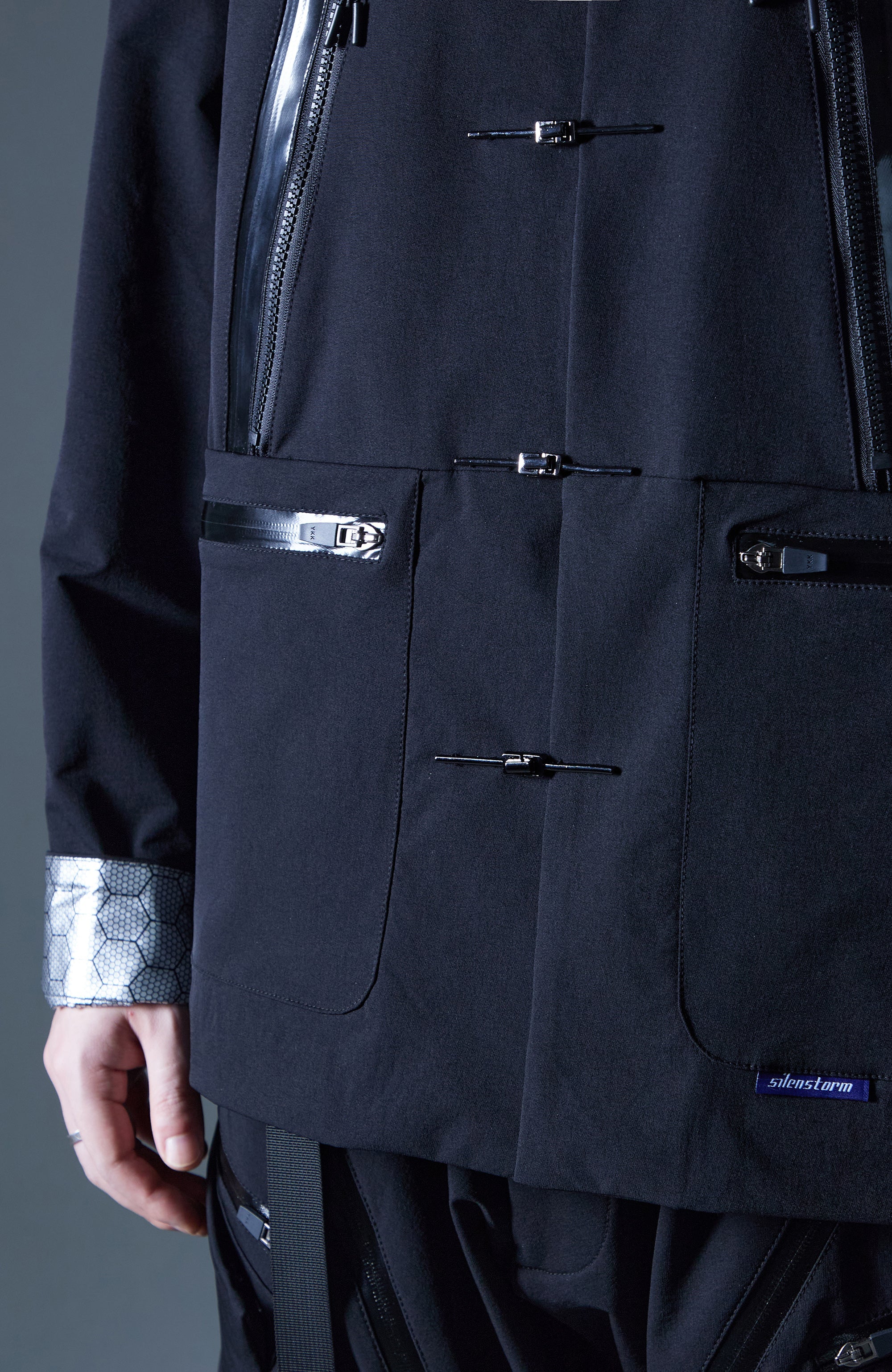 SILENSTORM Multi-Pockets Mandarin Waterproof Jacket
